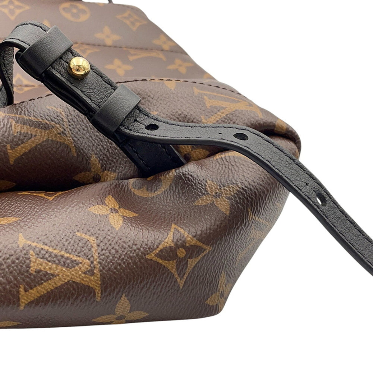 Louis Vuitton Noir Monogram Handbag (Pre-Owned)