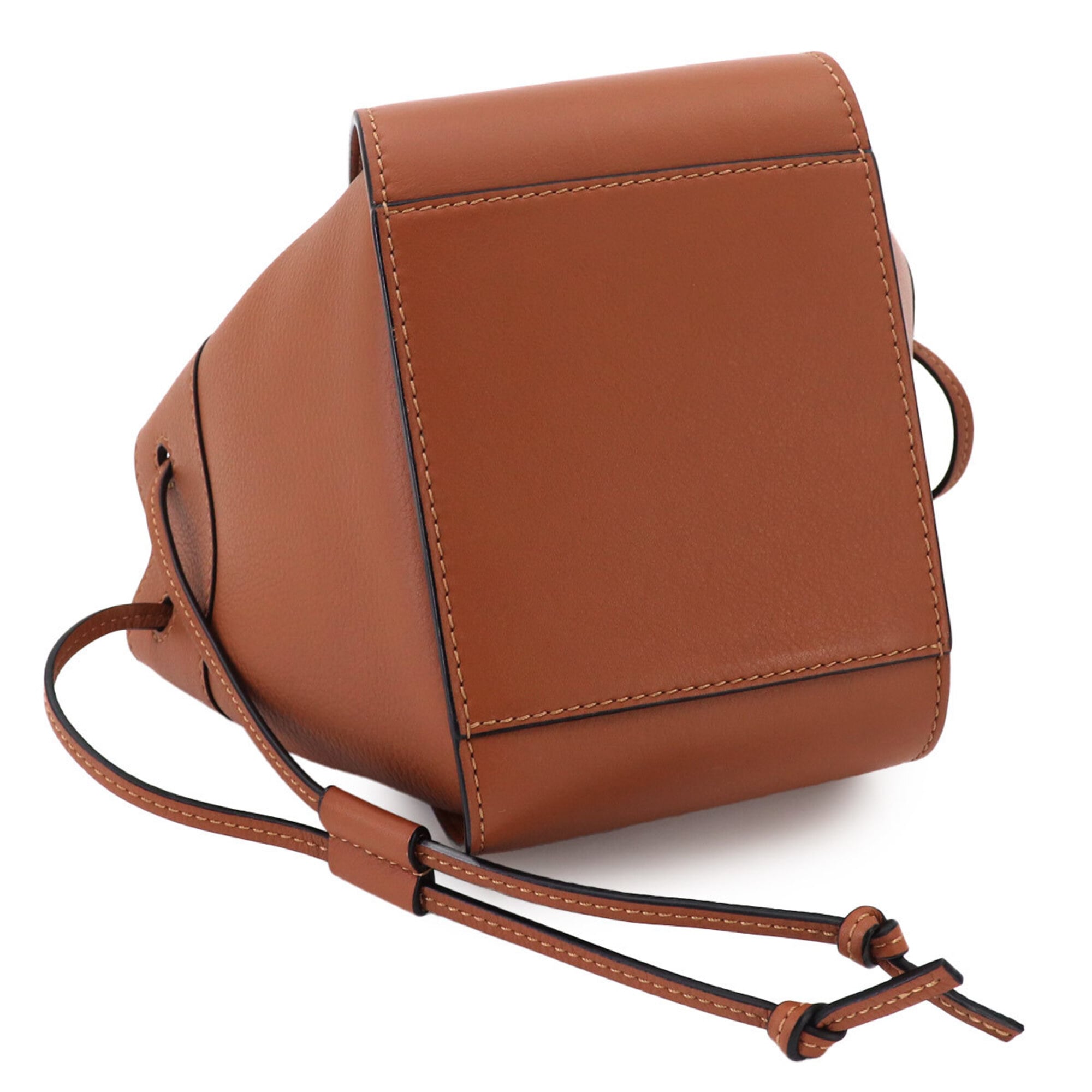 Loewe Brown Leather Handbag (Pre-Owned)