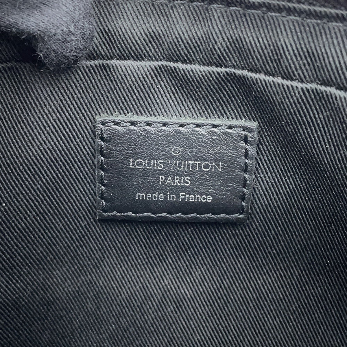 Louis Vuitton Noir Monogram Eclipse Monogram Eclipse Monogram Reverse Shoulder Bag (Pre-Owned)