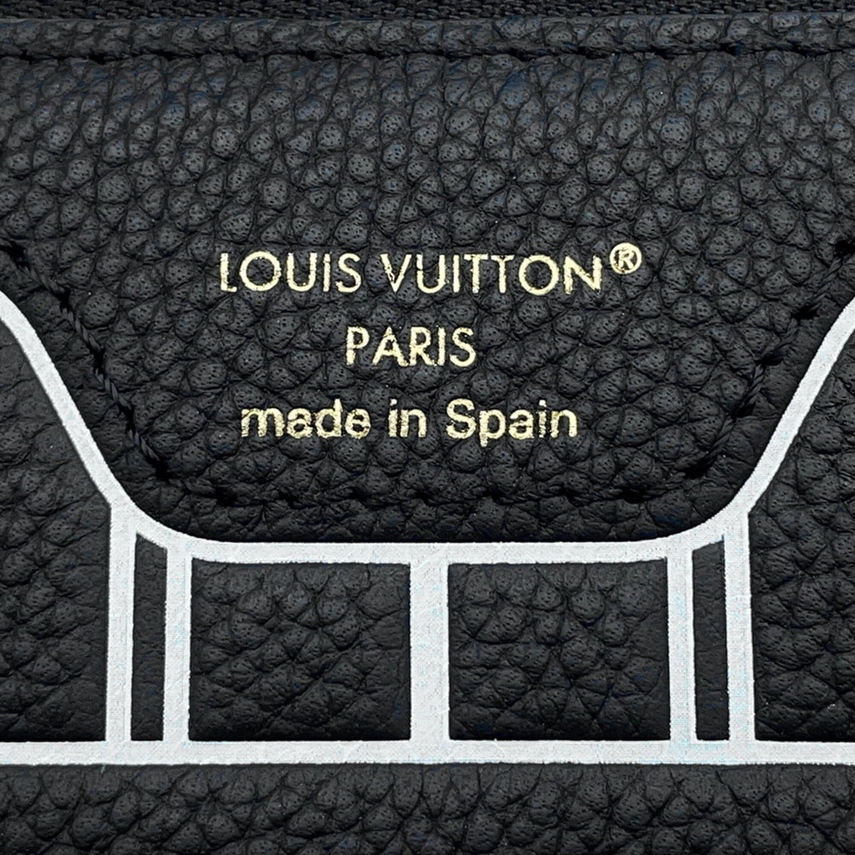Louis Vuitton Monogram Black Noir Monogram Leather Handbag Tote Bag (Pre-Owned)