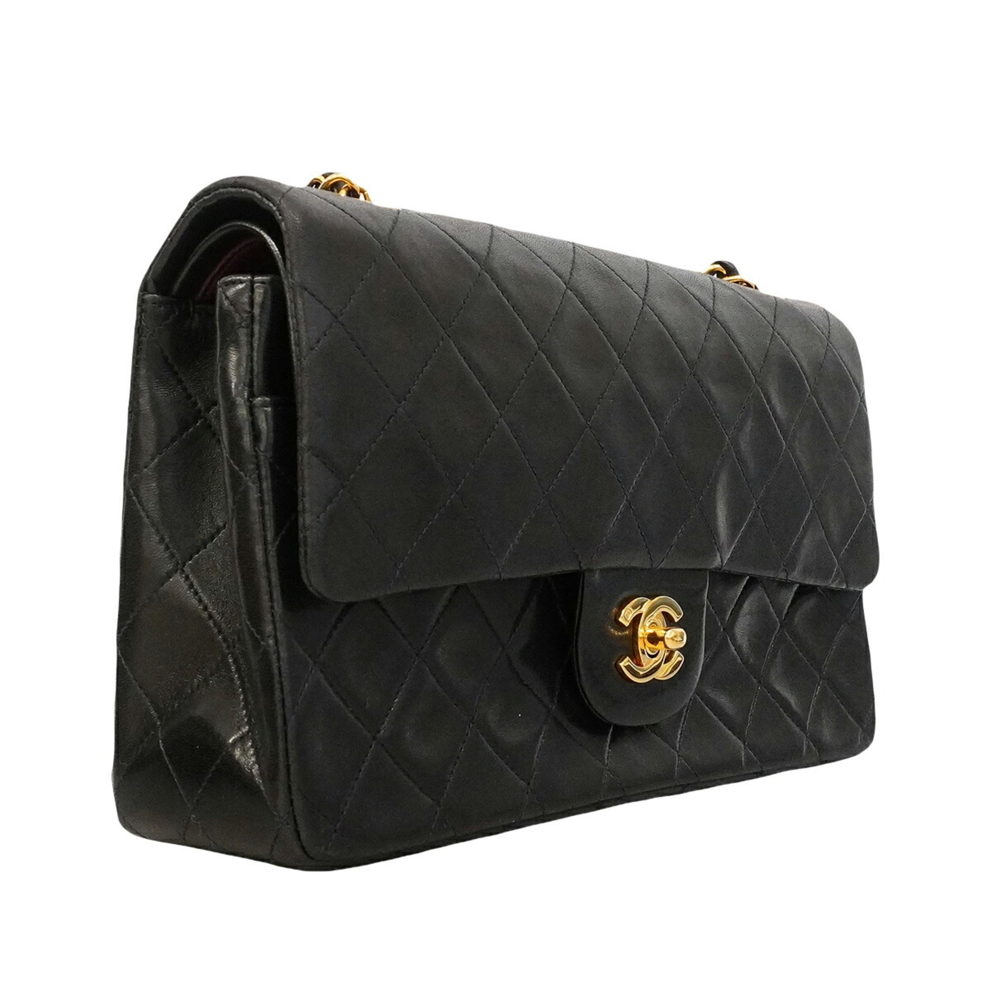 Chanel Black Leather Shoulder Bag (Pre-Owned)