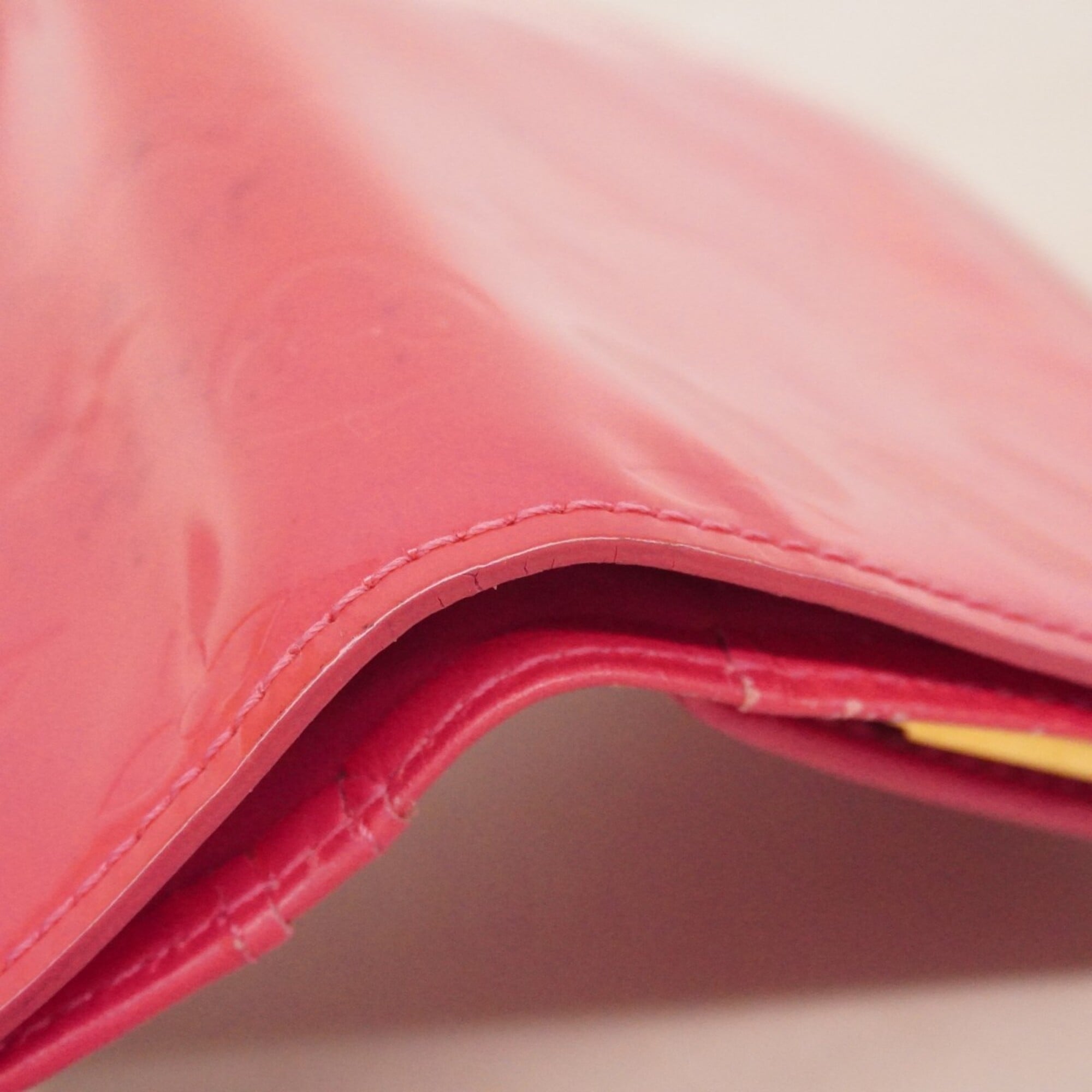 Louis Vuitton Fuchsia Pink Wallet (Bi-Fold) (Pre-Owned)