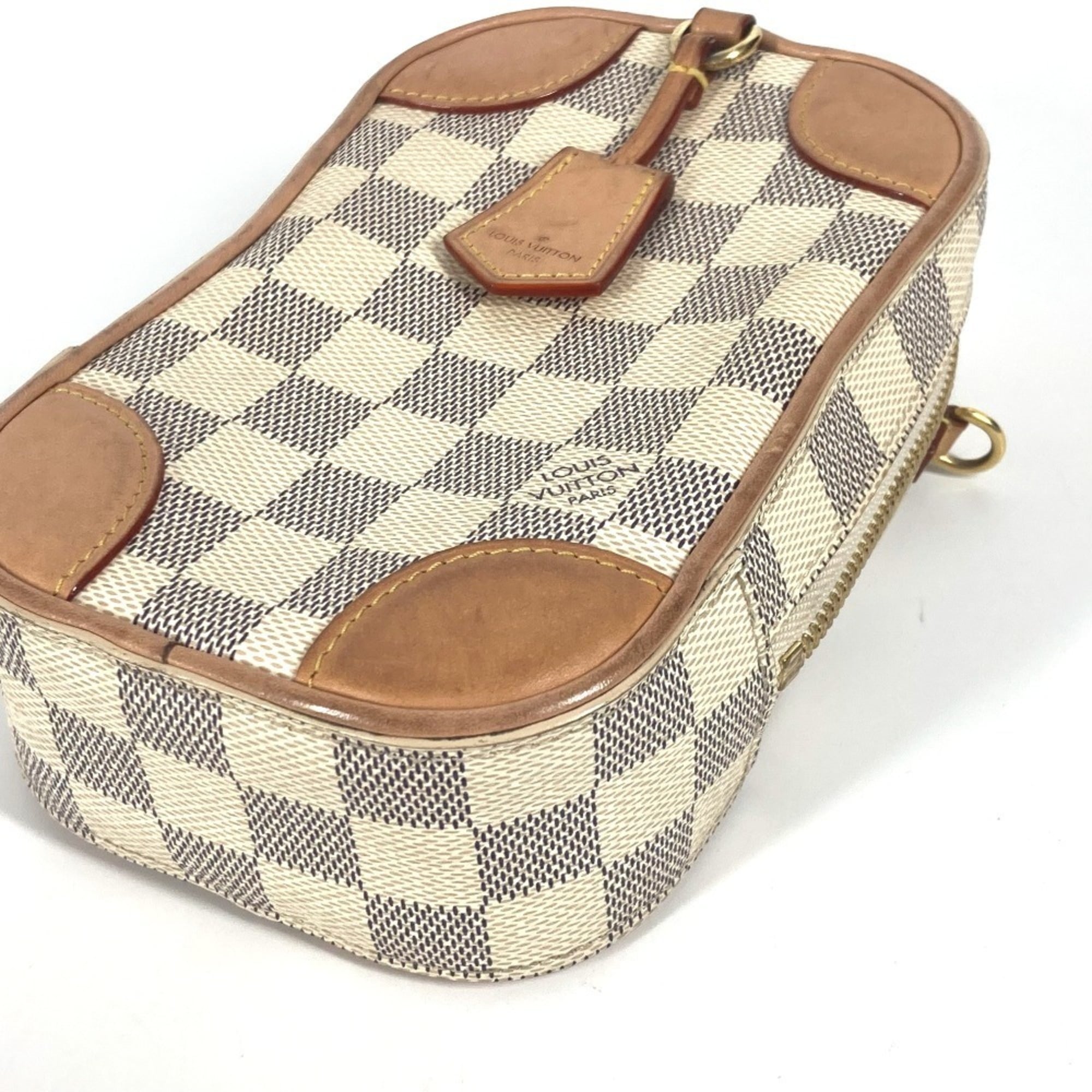 Louis Vuitton Damier Azur White Damier Azur Pochette Shoulder Bag (Pre-Owned)