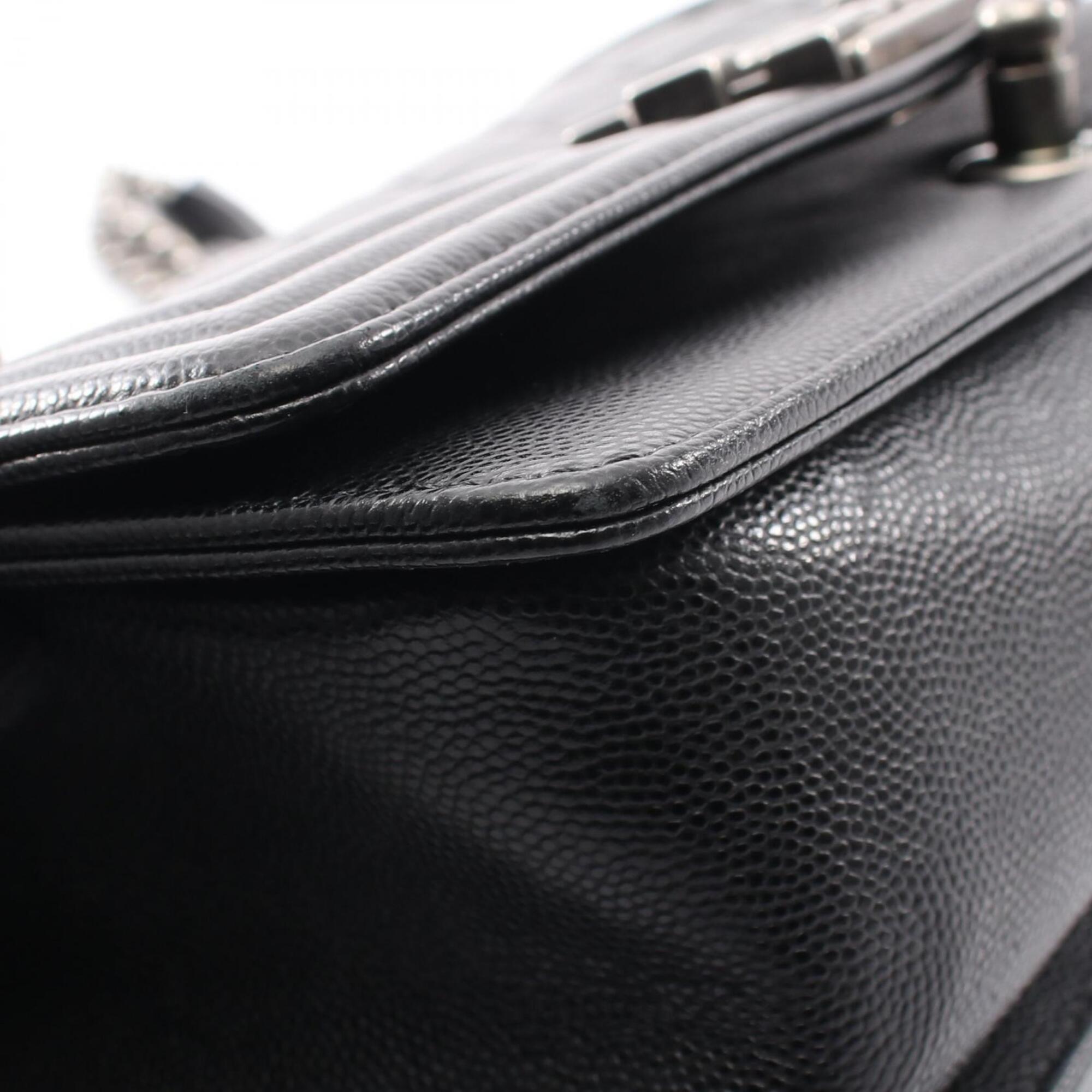 Chanel Boy Chanel Black Grained Calfskin Handbag Shoulder Bag (Pre-Owned)