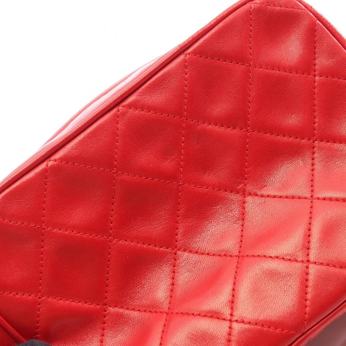Chanel Red Color Leather Handbag Shoulder Bag (Pre-Owned)