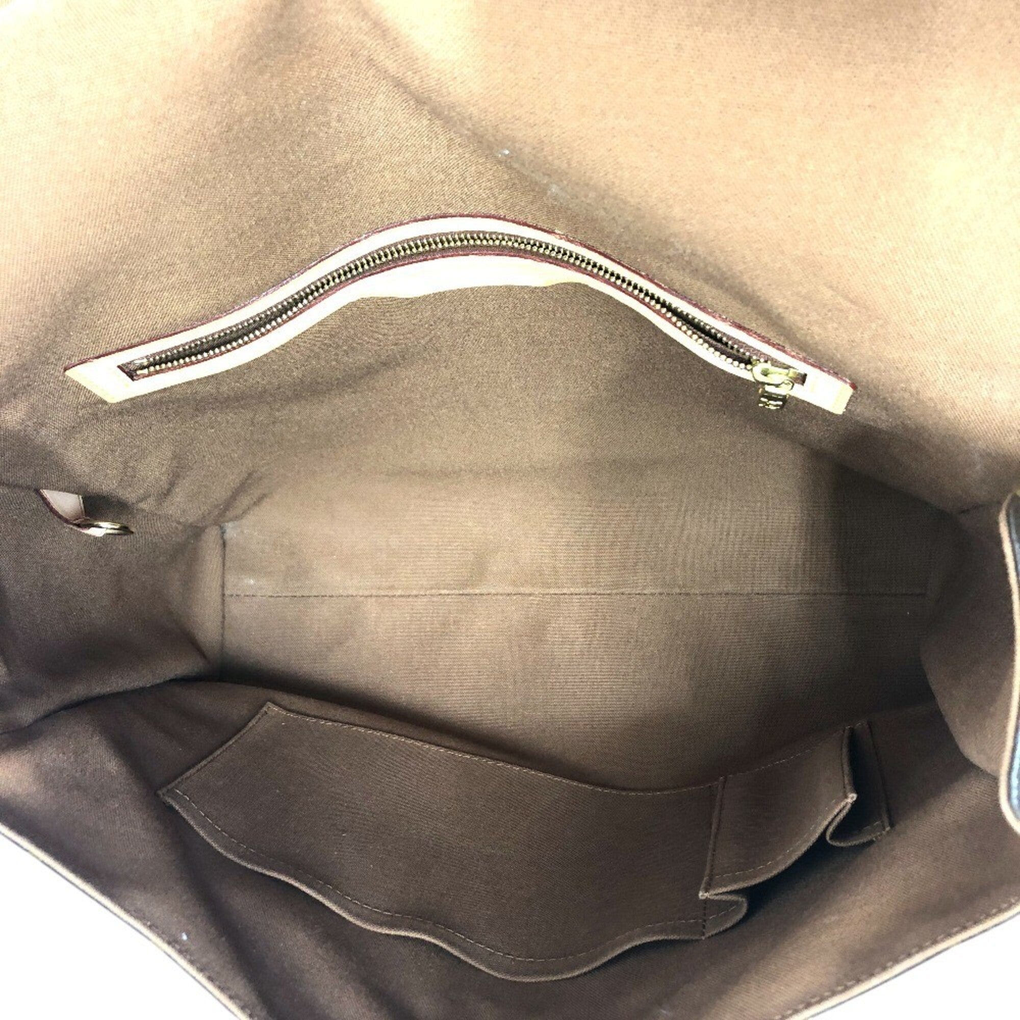 Louis Vuitton Brown Monogram Shoulder Bag (Pre-Owned)