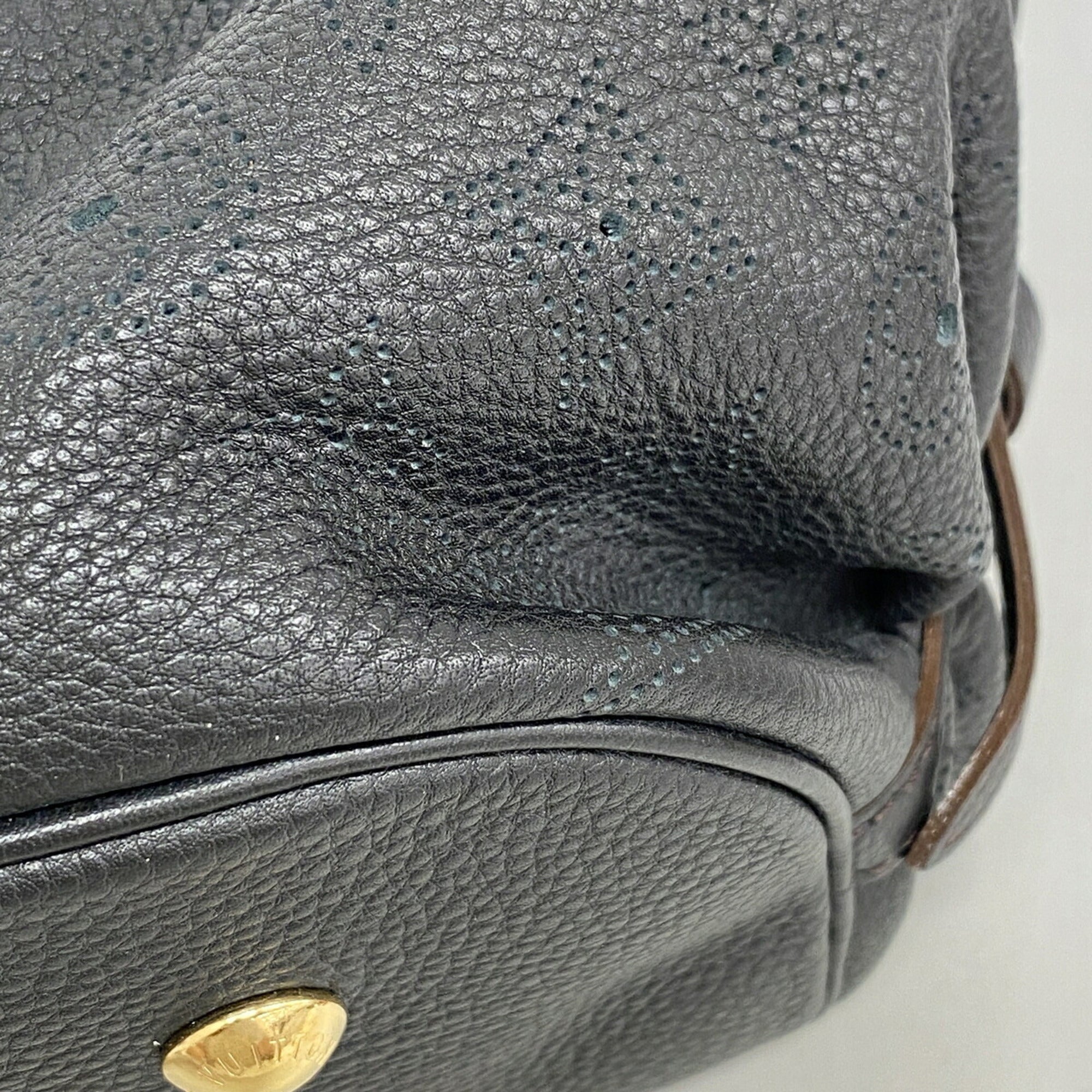 Louis Vuitton Noir Tote Bag (Pre-Owned)