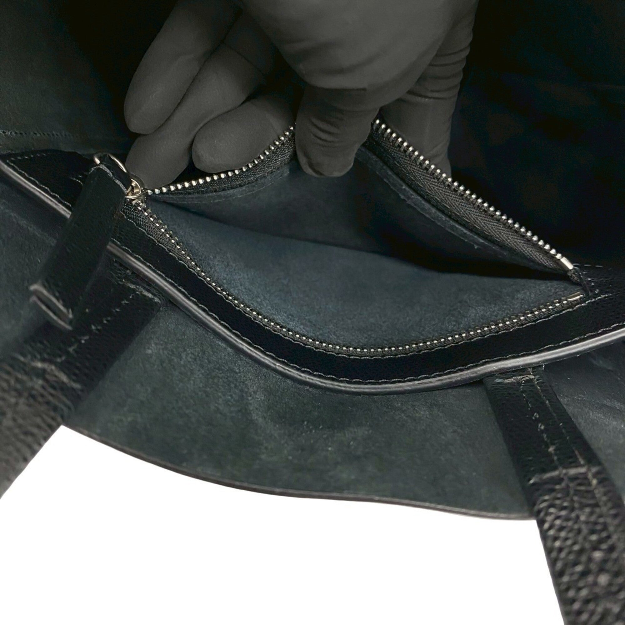 Celine Black Leather Handbag Shoulder Bag (Pre-Owned)
