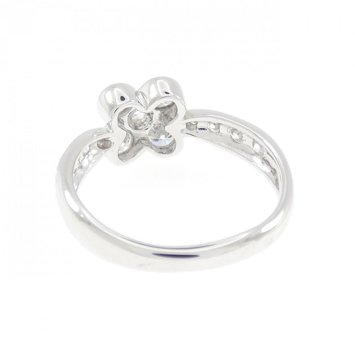 Van Cleef & Arpels White Gold (18K) Band Ring (Pre-Owned)