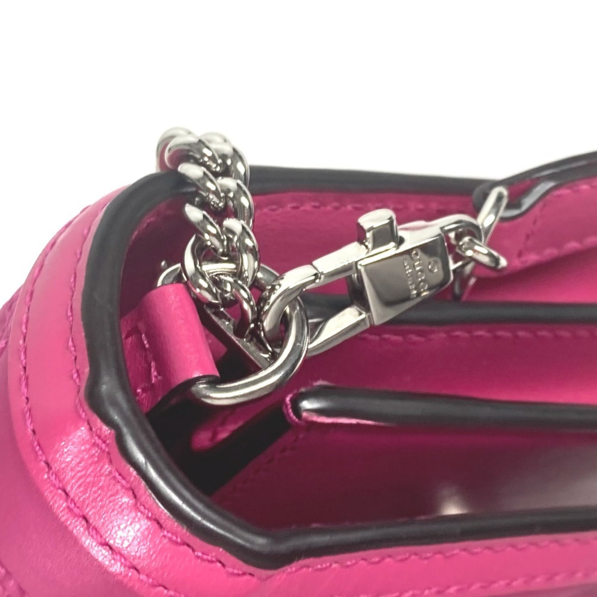 Gucci Pink Leather Nylon Pochette Shoulder Bag (Pre-Owned)
