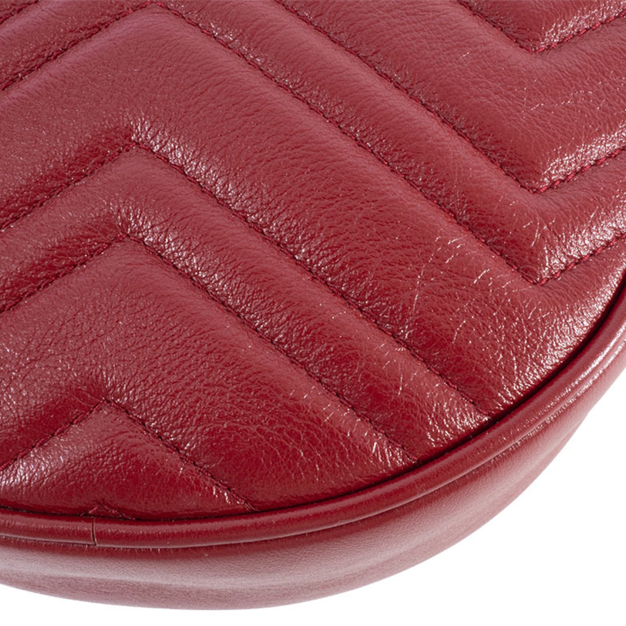 Gucci Red Color Leather Shoulder Bag (Pre-Owned)