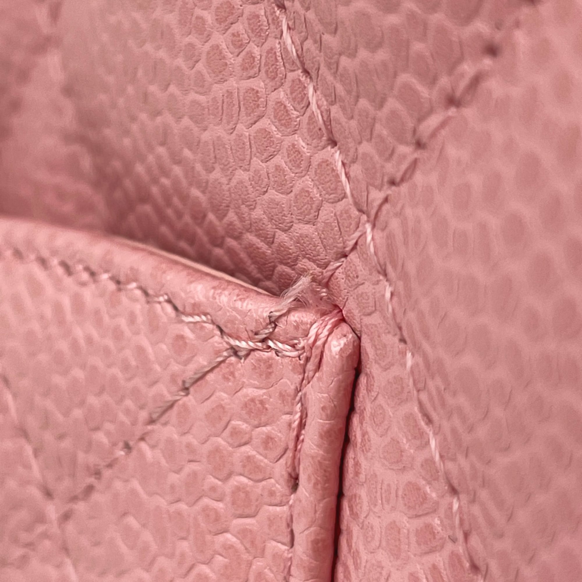 Chanel Matelasse Pink Grained Calfskin Tote Bag (Pre-Owned)
