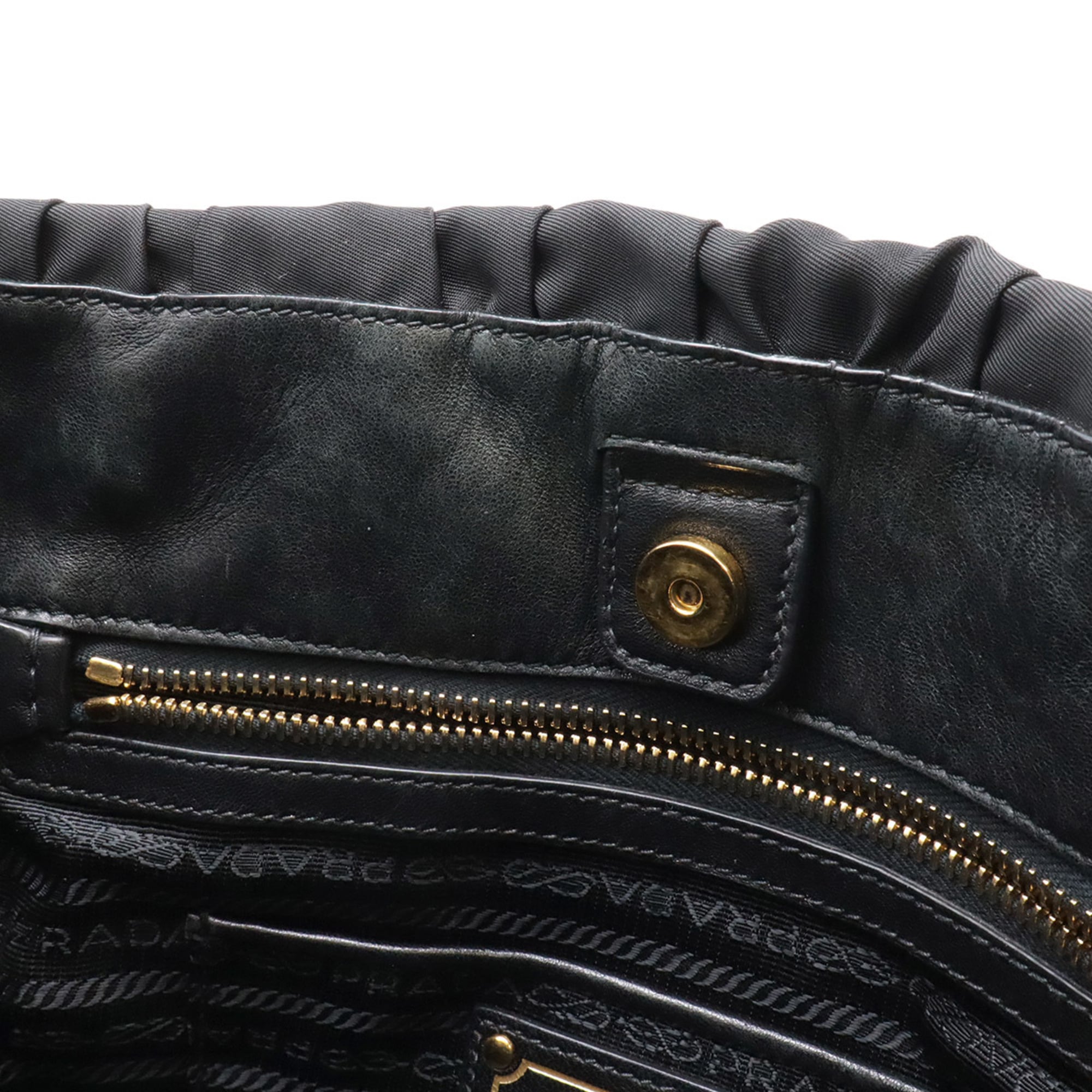 Prada Black Nero Tessuto Handbag Shoulder Bag Tote Bag (Pre-Owned)