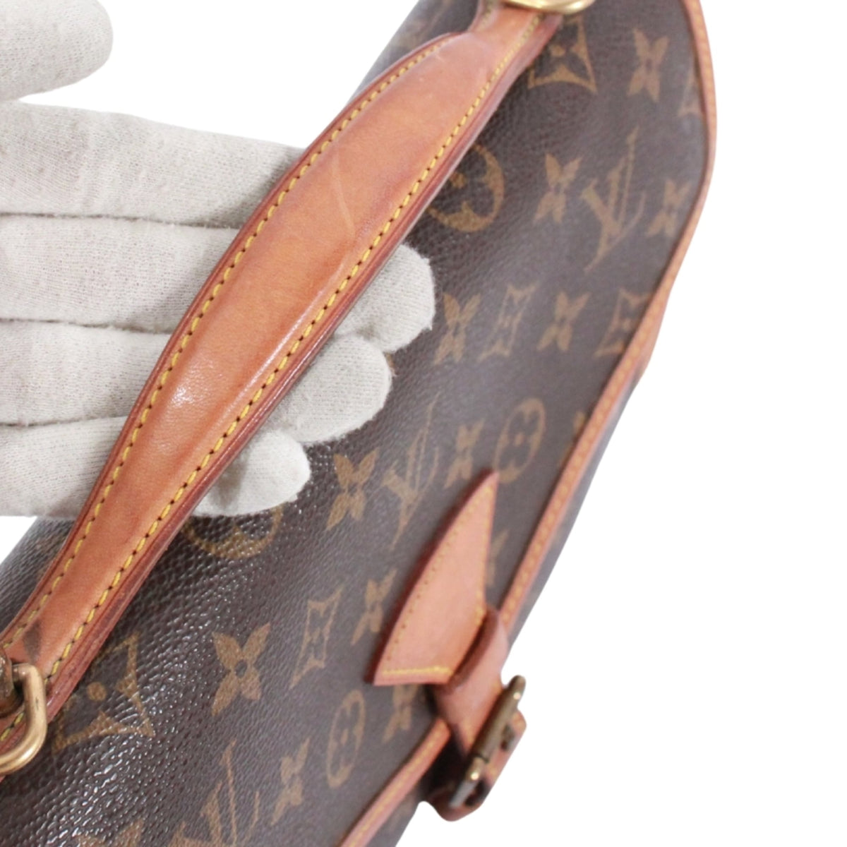 Louis Vuitton Brown Monogram Monogram Shoulder Bag (Pre-Owned)