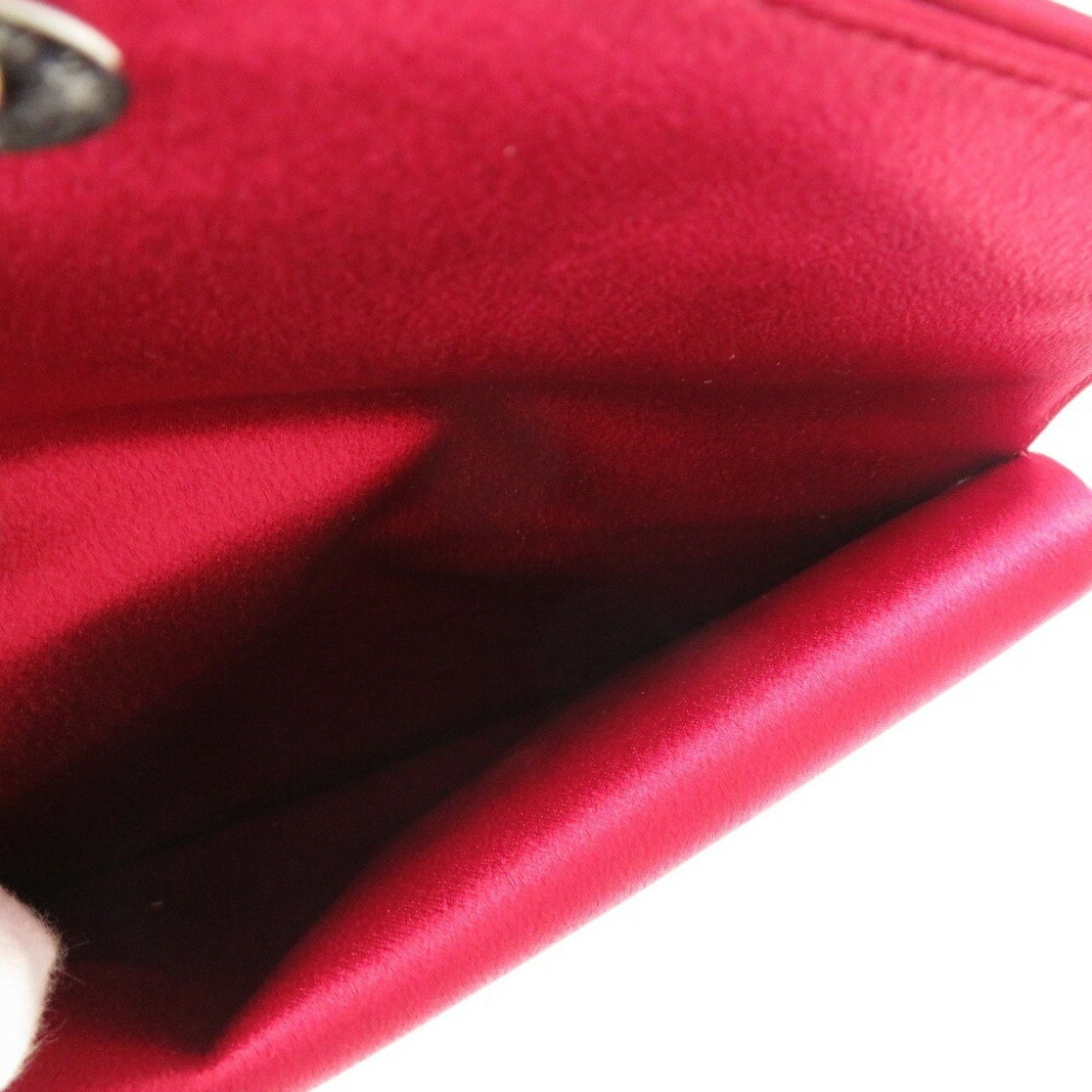 Yves Saint Laurent Red Color Satin Clutch Bag (Pre-Owned)