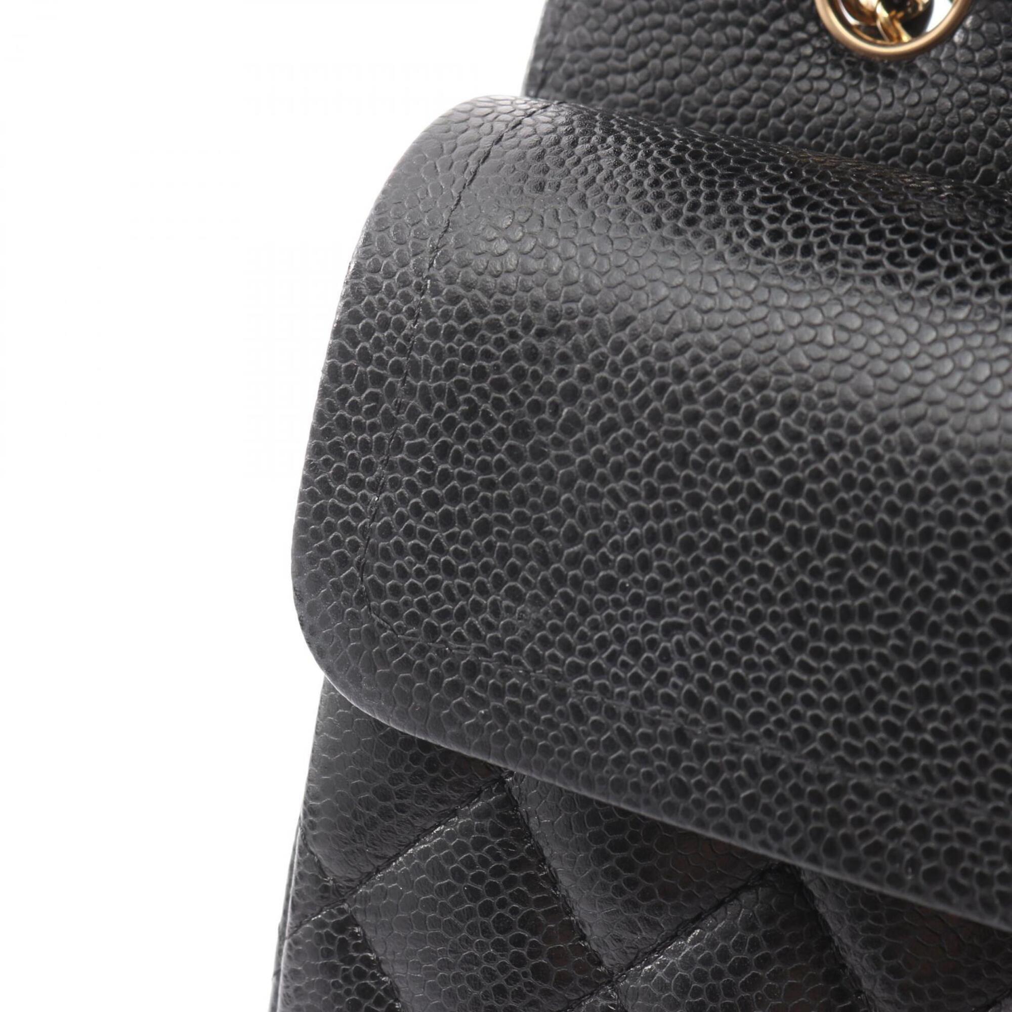 Chanel Black Grained Calfskin Handbag Shoulder Bag (Pre-Owned)