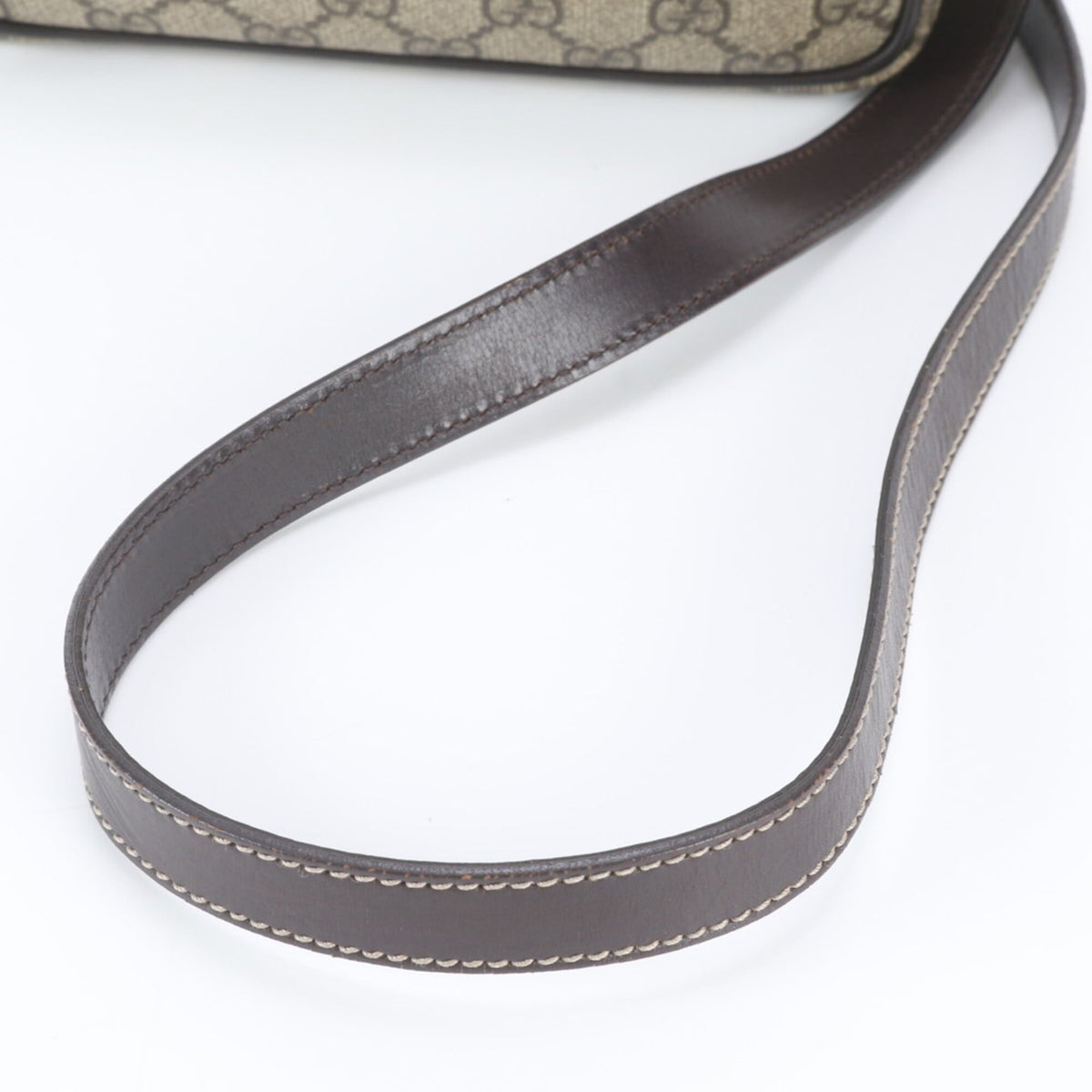 Gucci Brown Leather Coated Canvas Crossbody Bag Shoulder Bag (Pre-Owned)