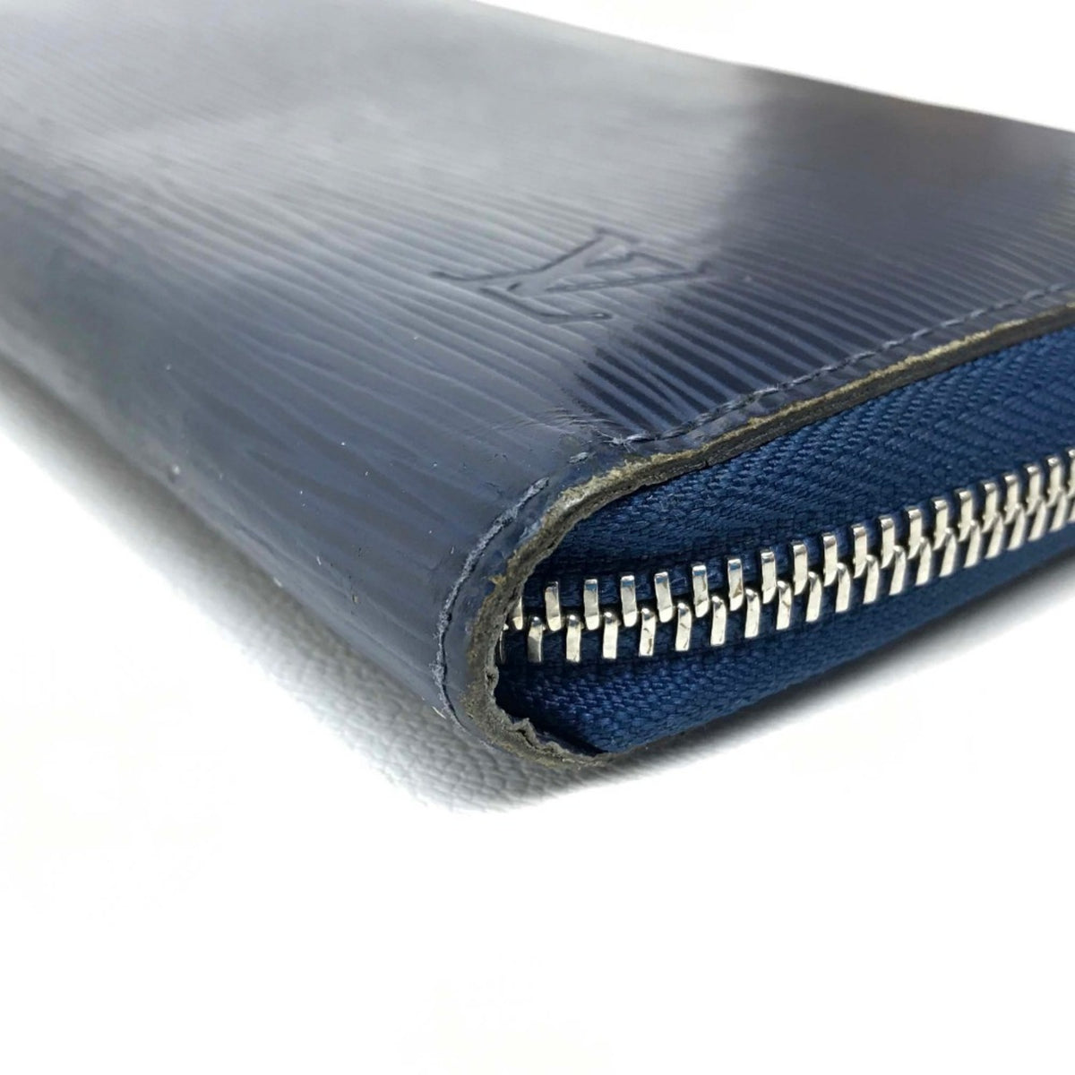 Louis Vuitton Blue Leather Long Wallet (Bi-Fold) (Pre-Owned)
