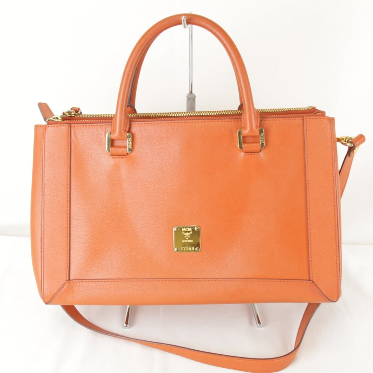 Mcm Orange Leather Shoulder Bag (Pre-Owned)