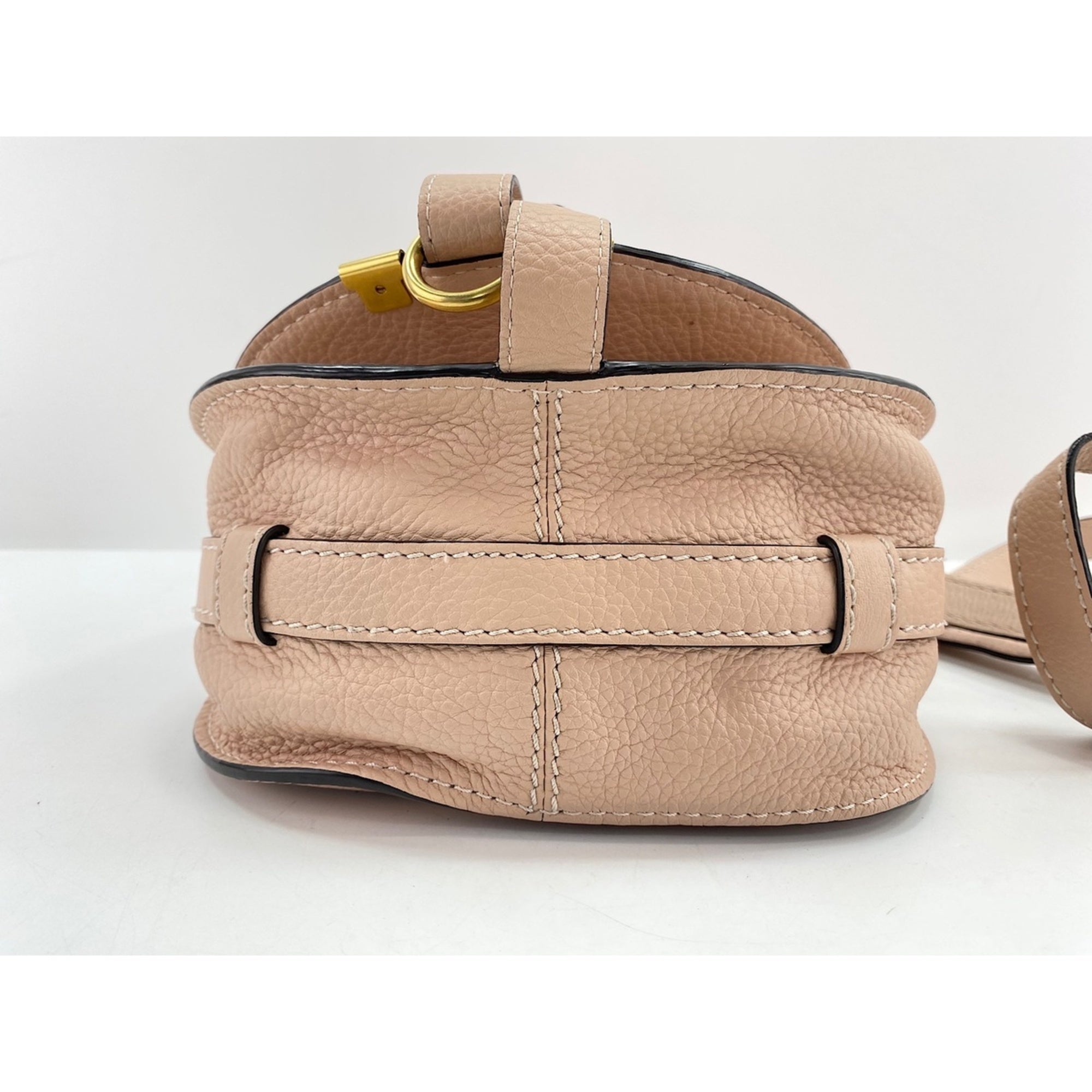 Chloé Pink Shoulder Bag (Pre-Owned)