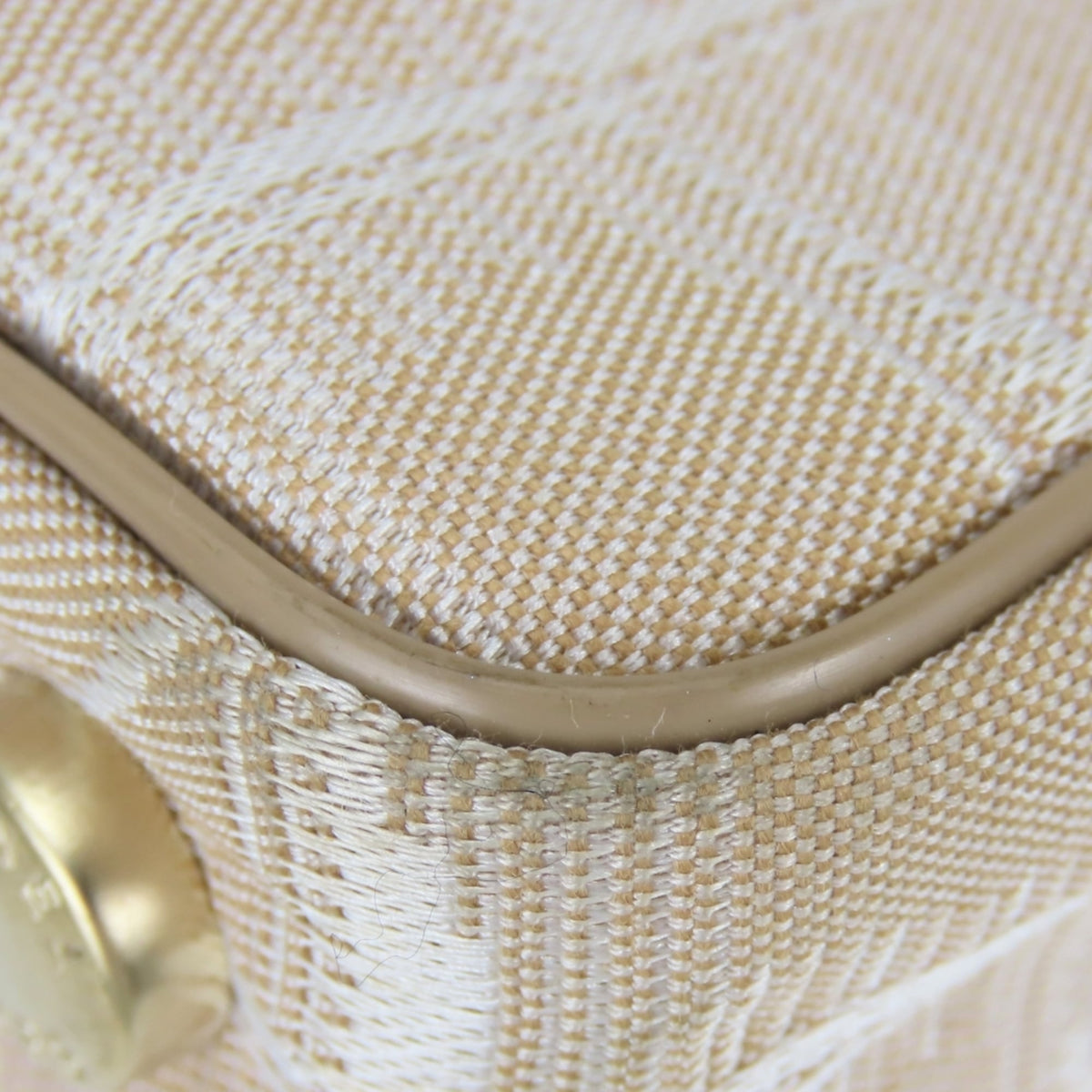 Chanel New Travel Line Beige New Travel Line Tote Bag (Pre-Owned)