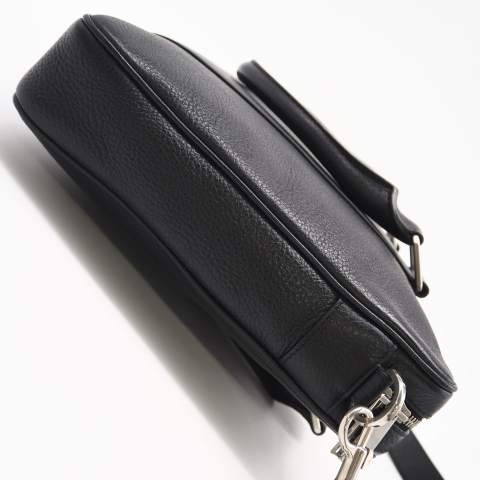 Bottega Veneta Black Leather Briefcase (Pre-Owned)