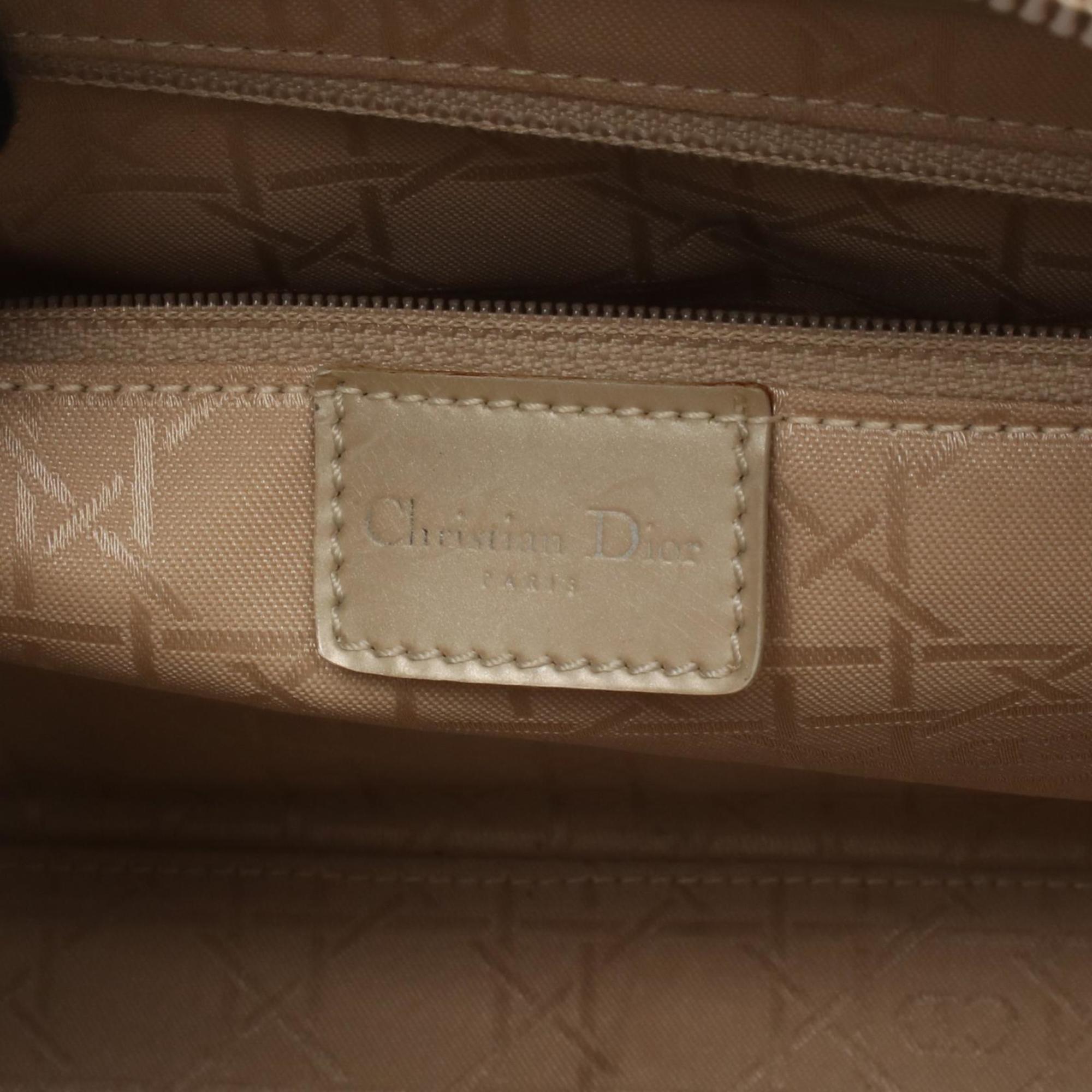 Christian Dior Beige Patent Leather Handbag (Pre-Owned)