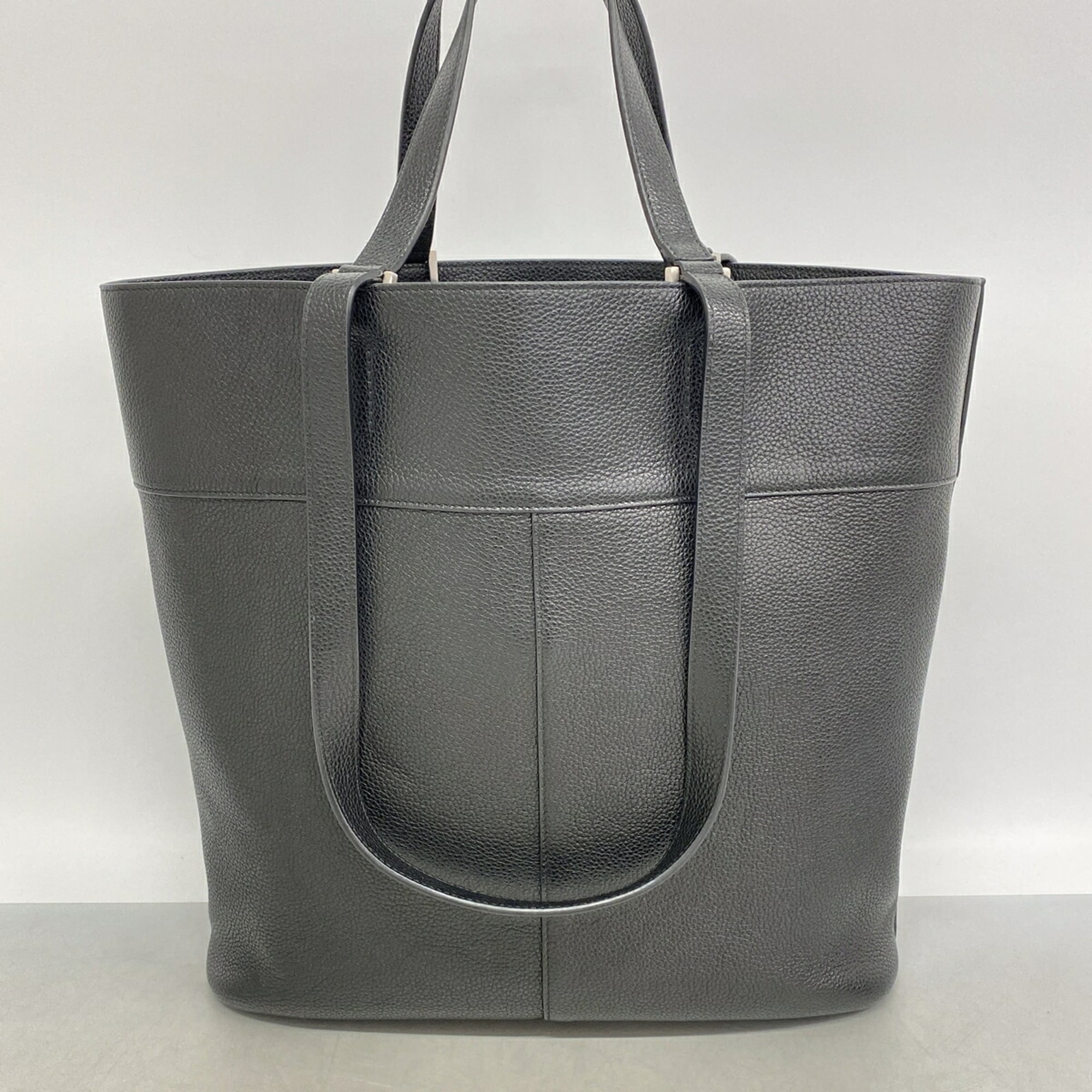 Salvatore Ferragamo Black Leather Tote Bag (Pre-Owned)