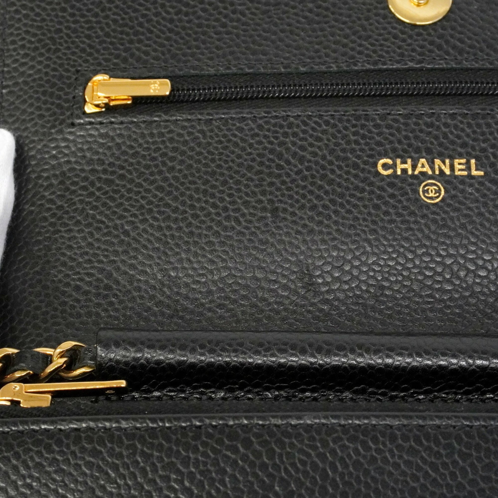 Chanel Black Grained Calfskin Chain/Shoulder Wallet (Pre-Owned)