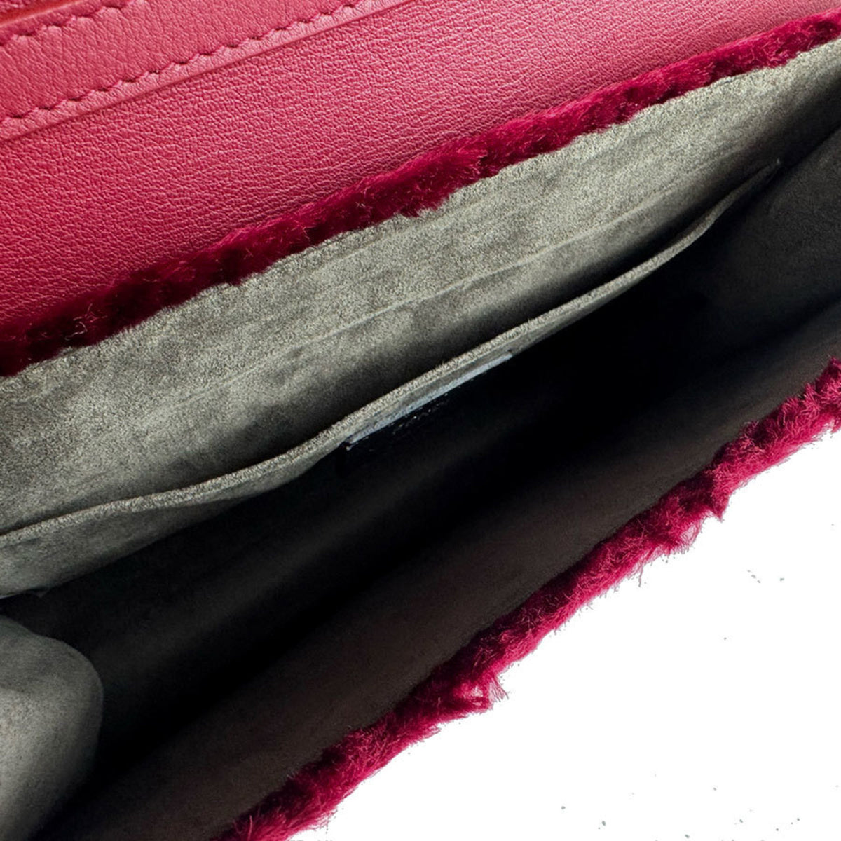Fendi Red Color Fur Shoulder Bag (Pre-Owned)