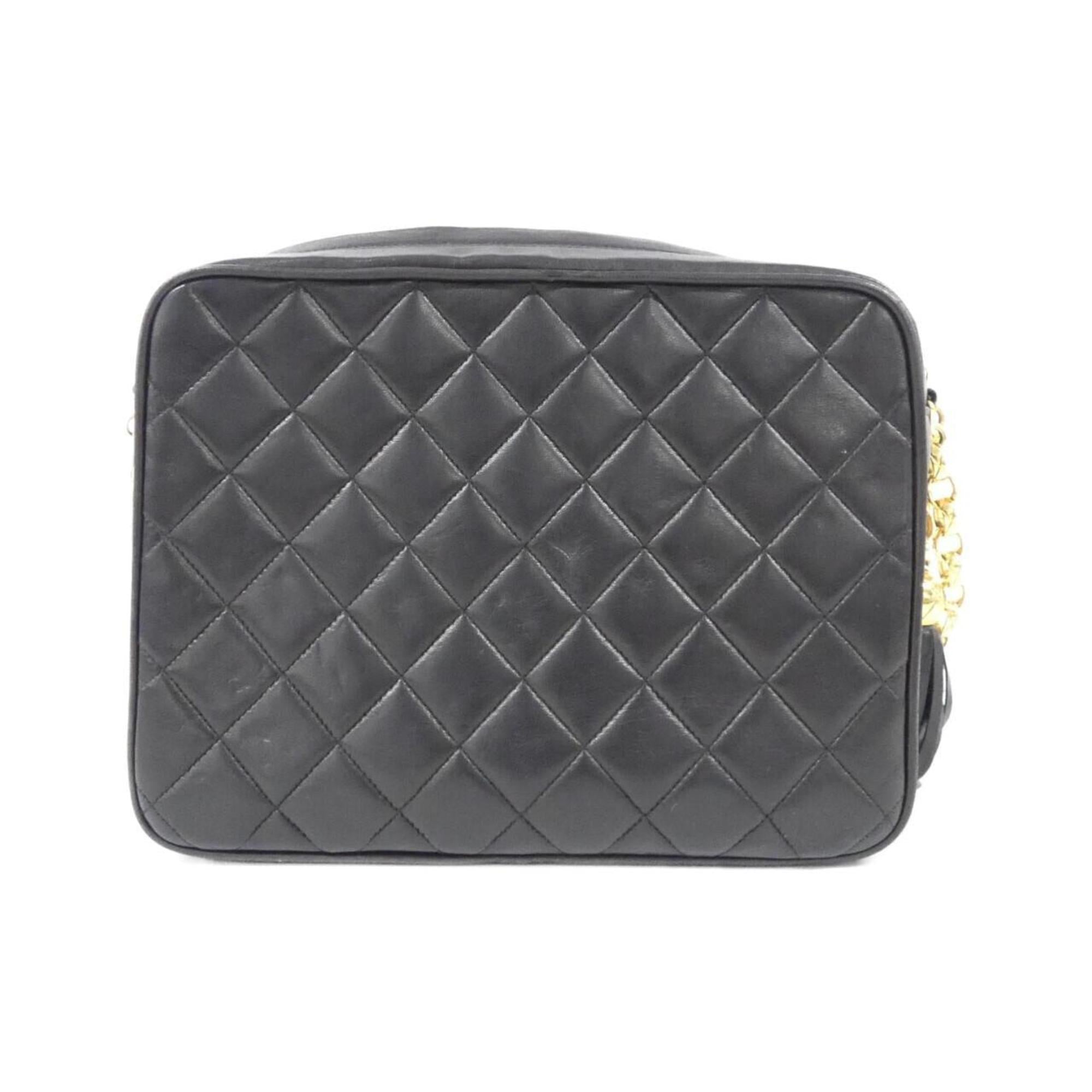 Chanel Black Leather Shoulder Bag (Pre-Owned)