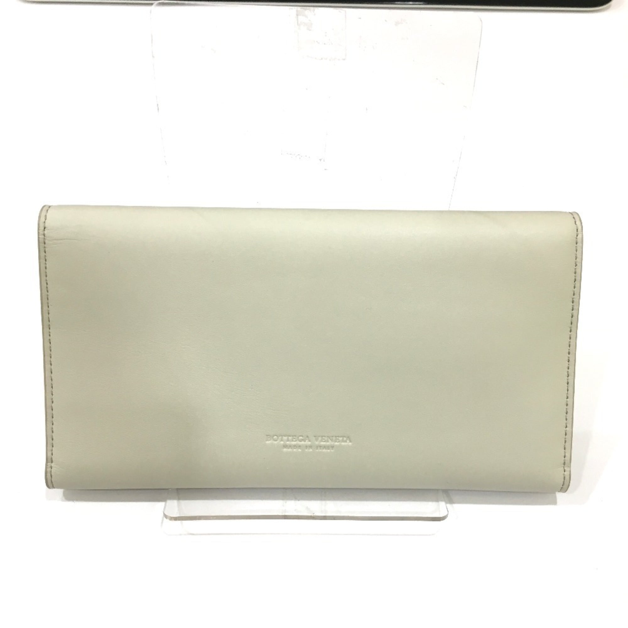 Bottega Veneta Off-White Leather Long Wallet (Tri-Fold) (Pre-Owned)