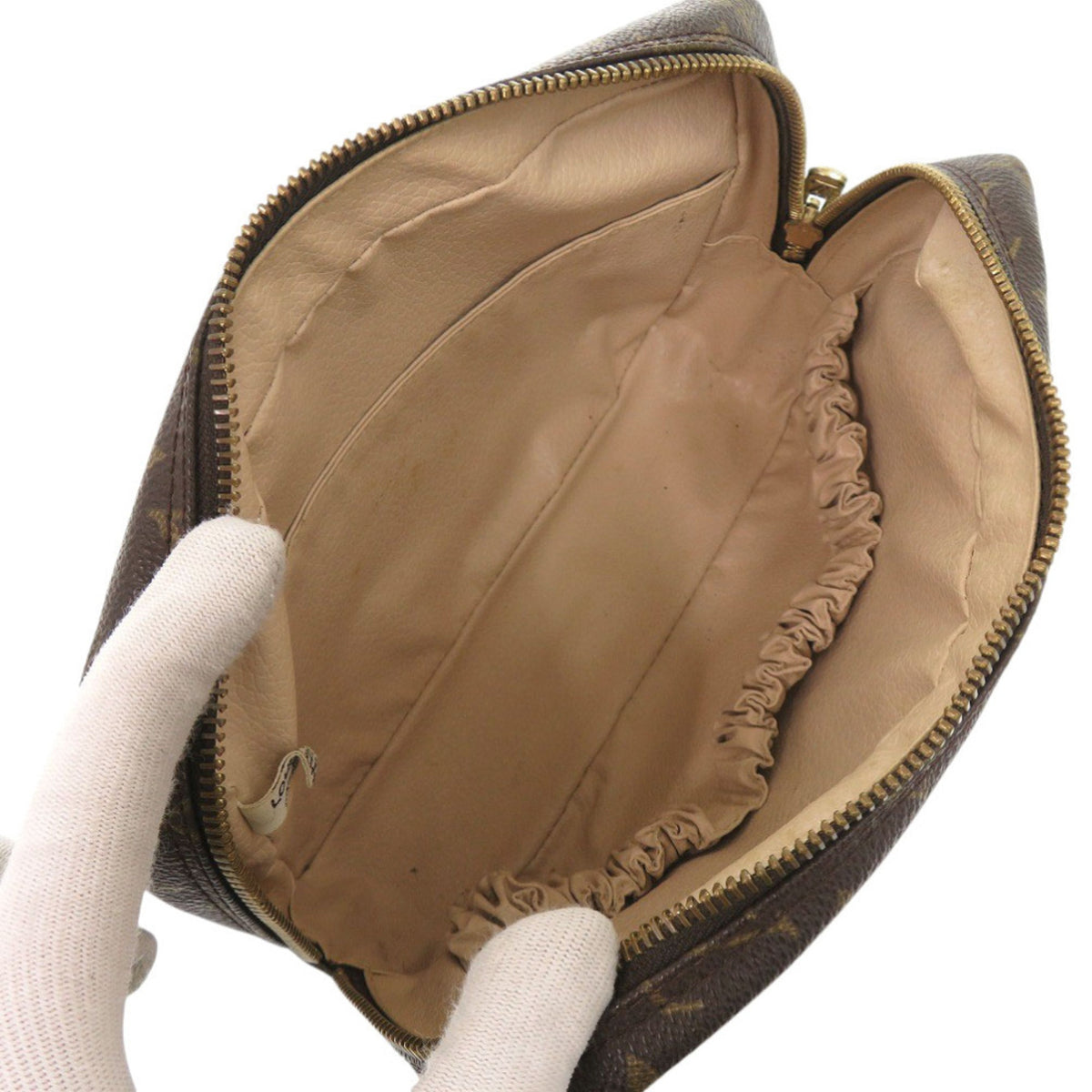 Louis Vuitton Brown Monogram Monogram Pouch (Pre-Owned)