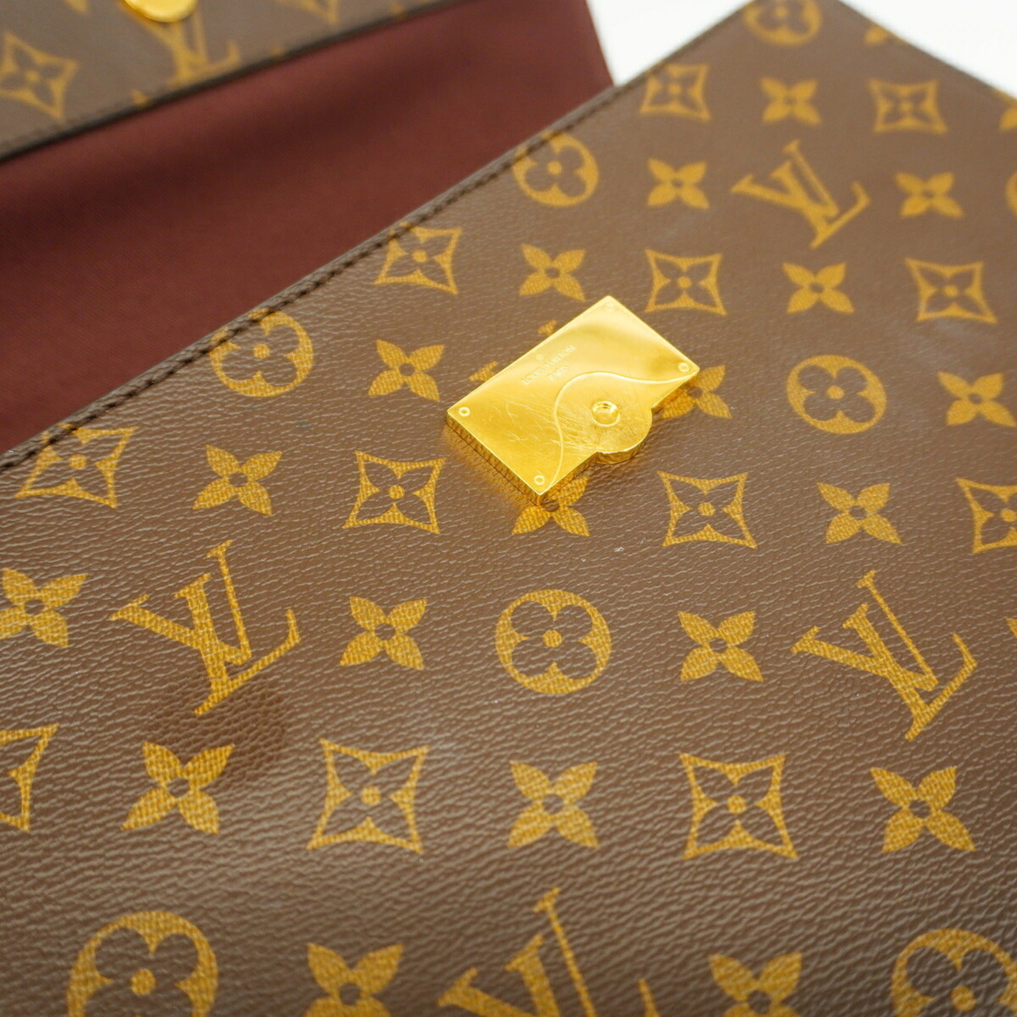 Louis Vuitton Brown Handbag (Pre-Owned)