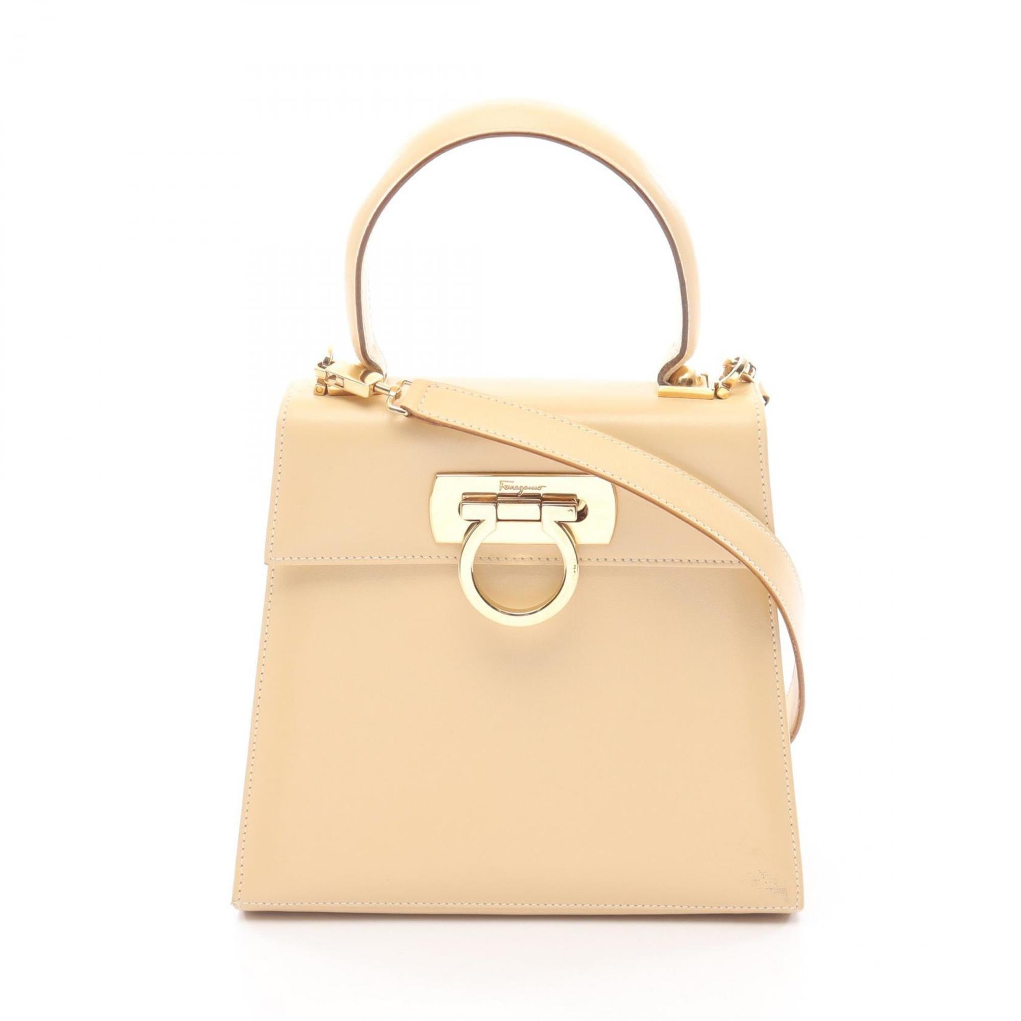 Salvatore Ferragamo Beige Leather Handbag (Pre-Owned)