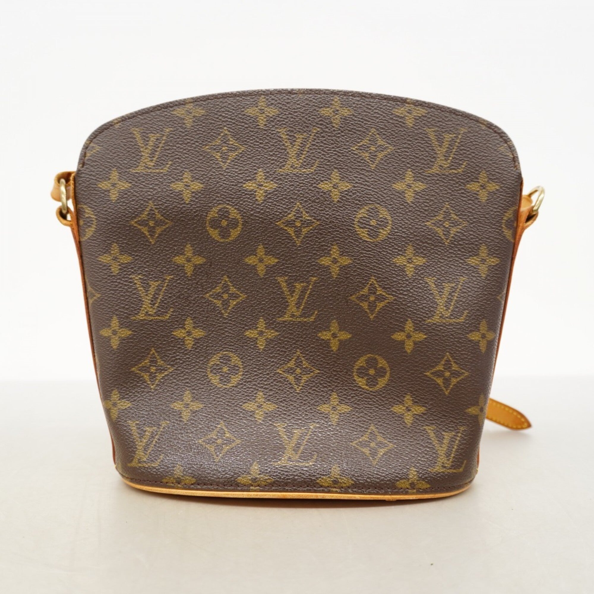 Louis Vuitton Brown Shoulder Bag (Pre-Owned)