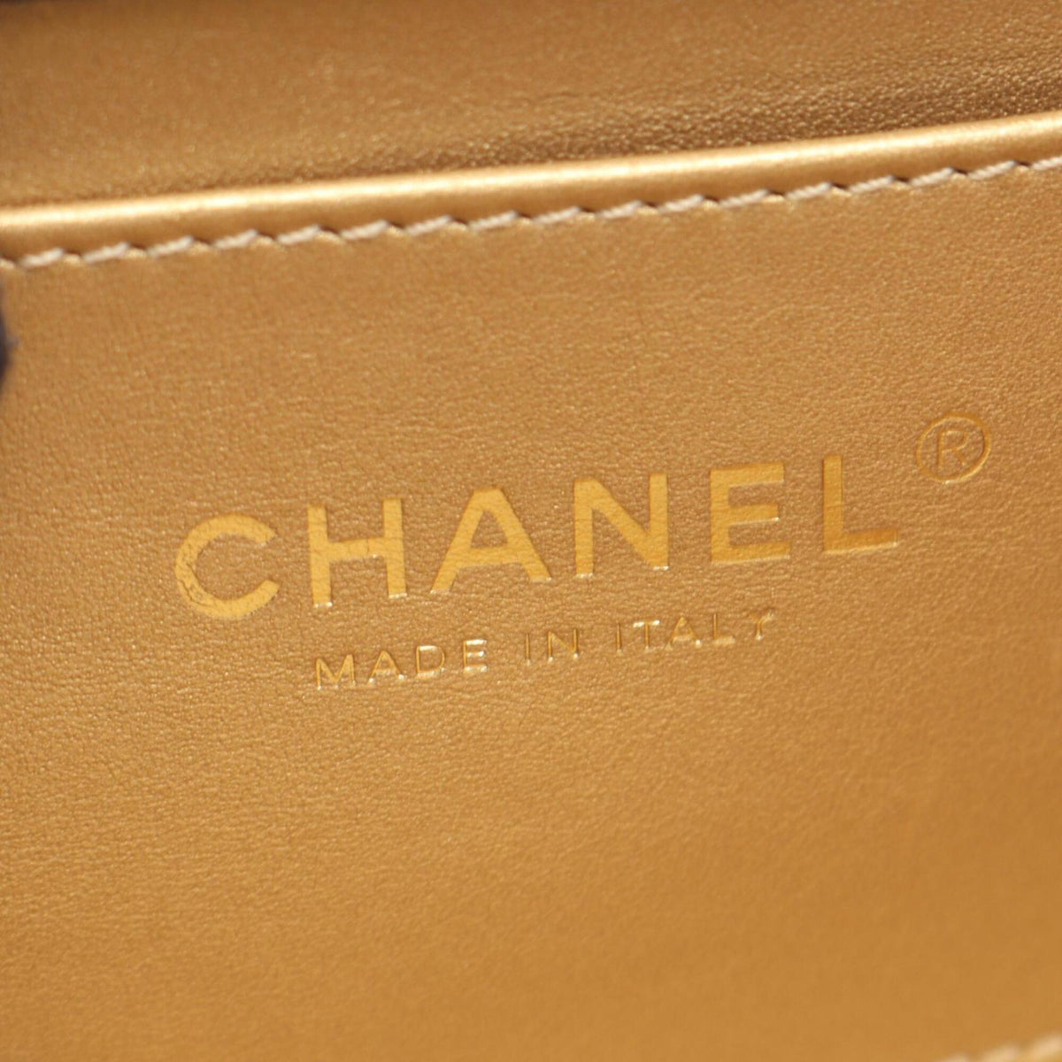 Chanel Black Leather Handbag Shoulder Bag (Pre-Owned)