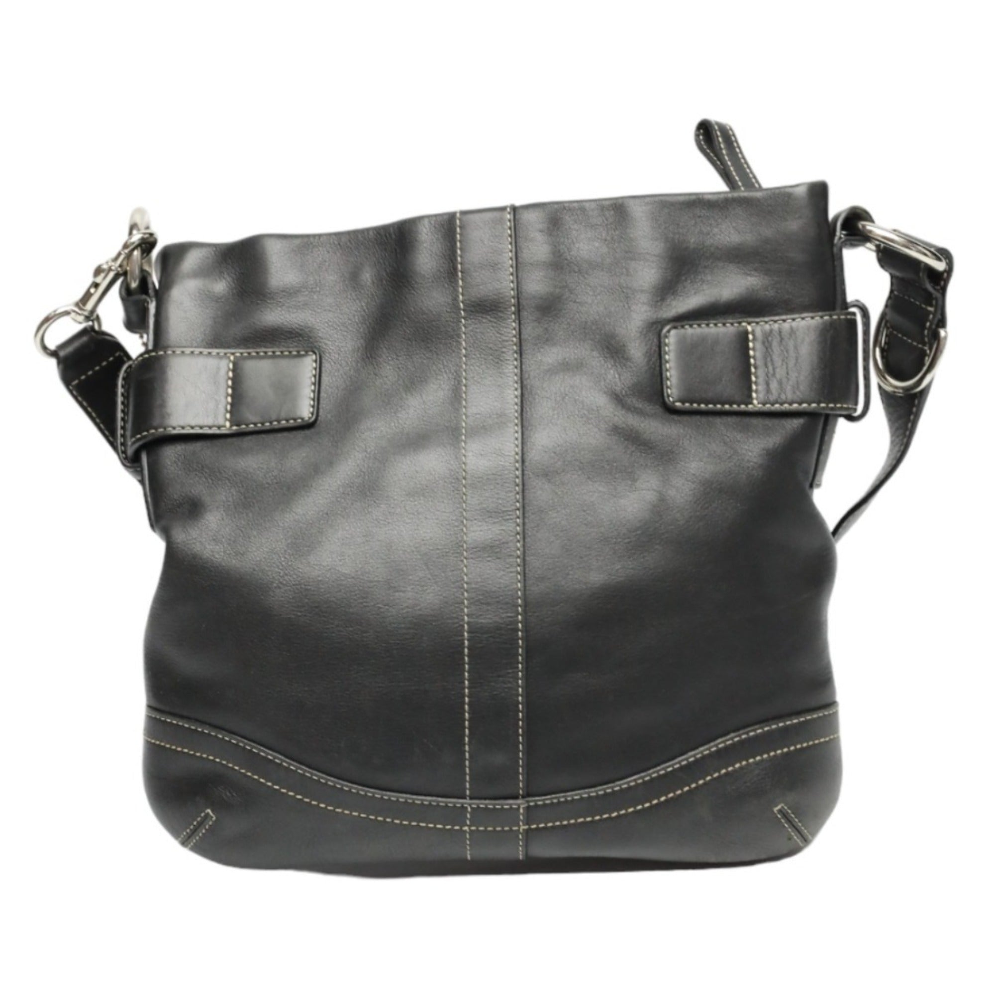 Coach Black Leather Shoulder Bag (Pre-Owned)