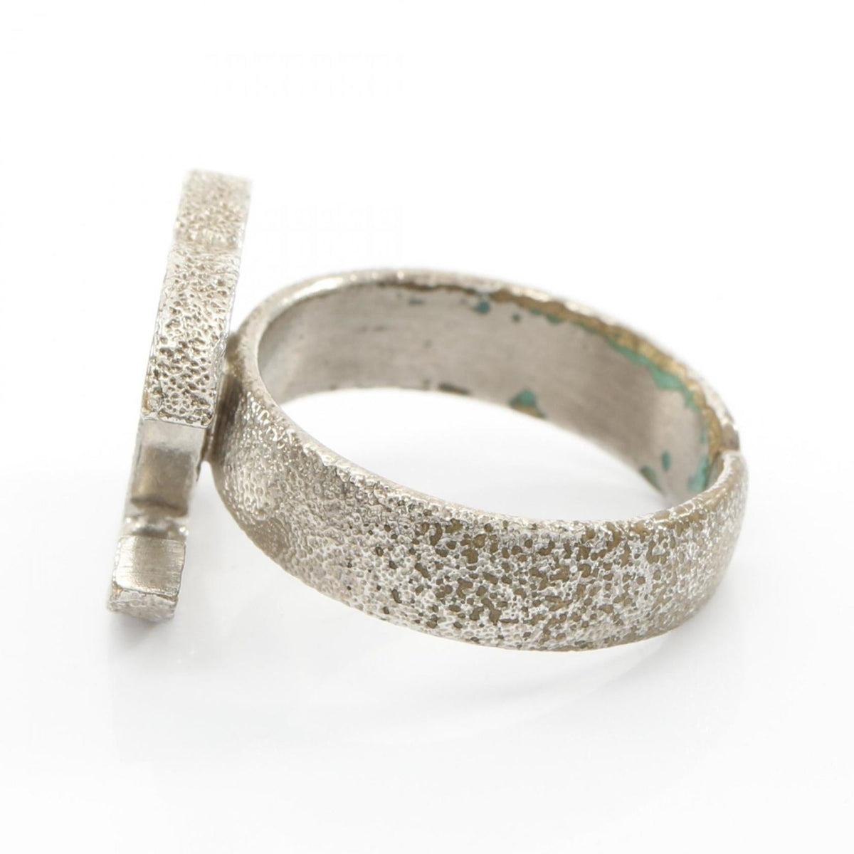 Chanel Silver Stainless Steel Band Ring (Pre-Owned)