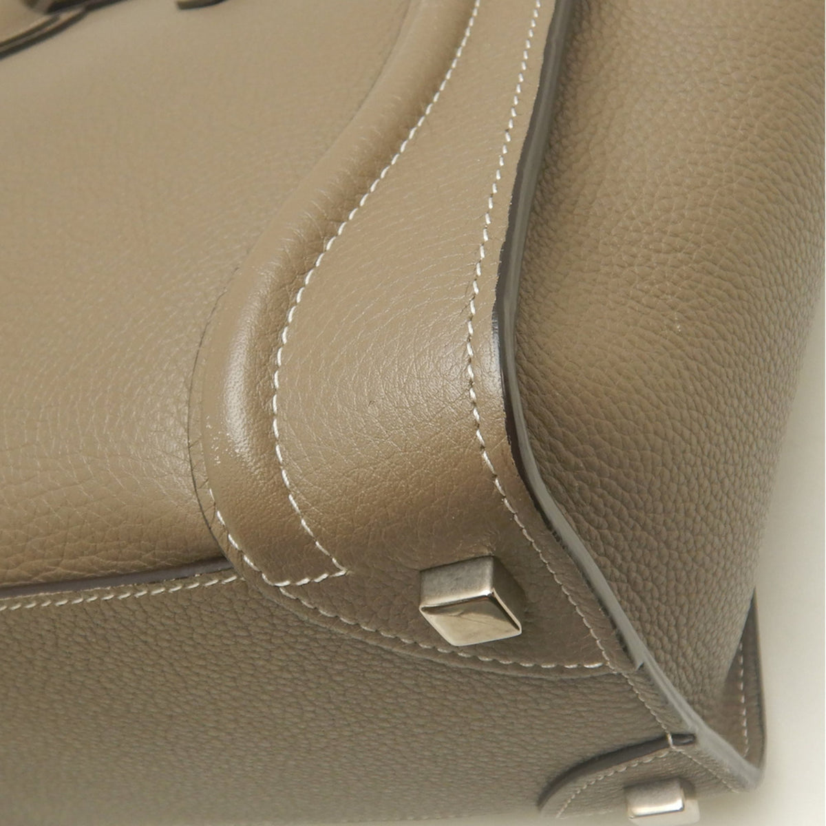 Celine Silver Leather Handbag (Pre-Owned)