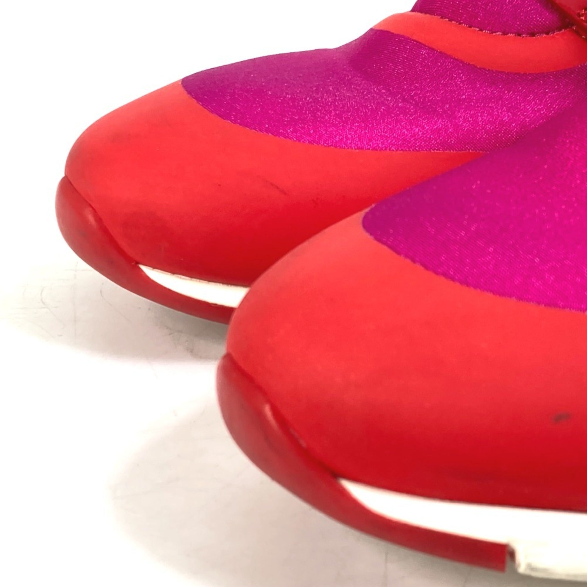 Louis Vuitton Pink Red Color Sneakers (Pre-Owned)