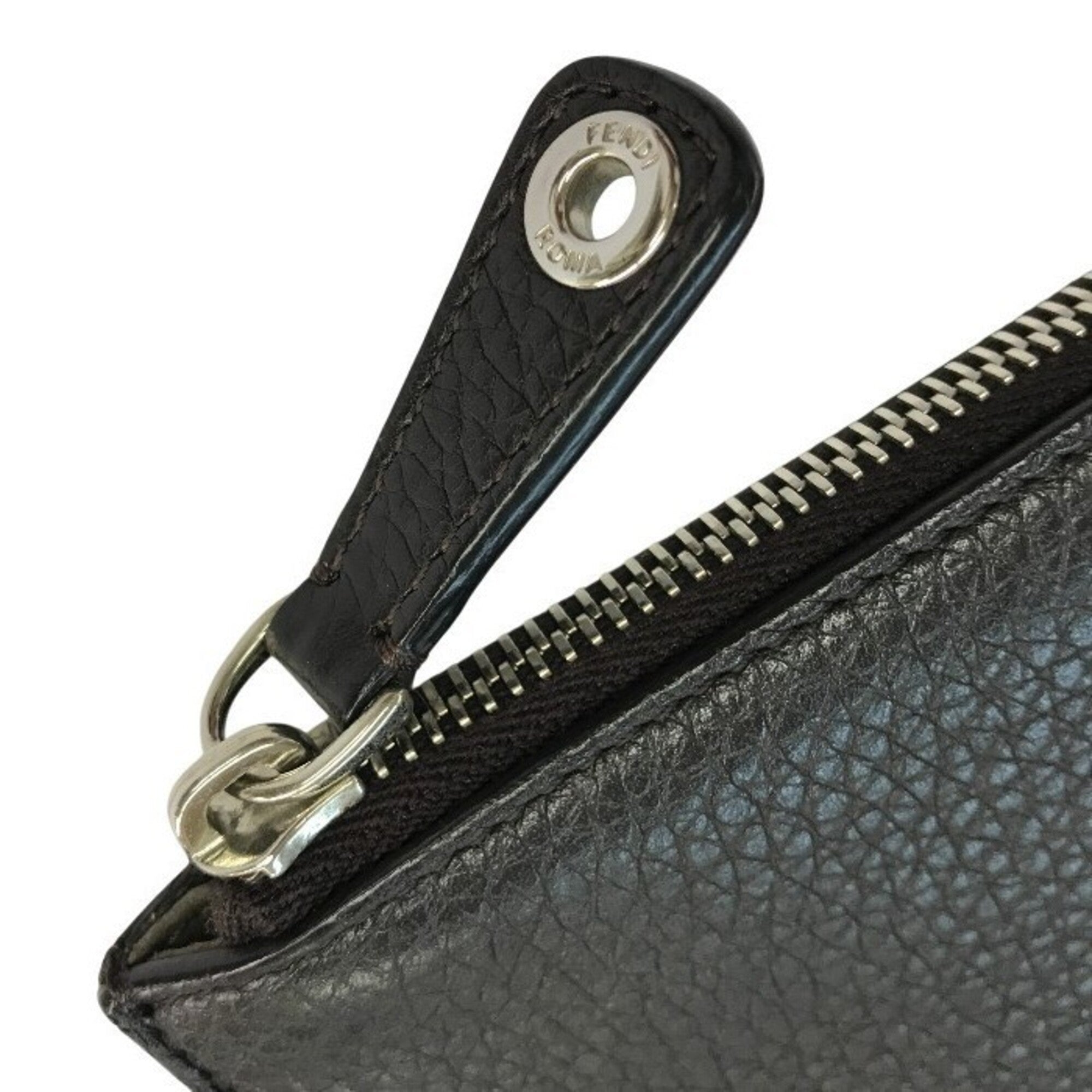 Fendi Black Leather Clutch Bag (Pre-Owned)