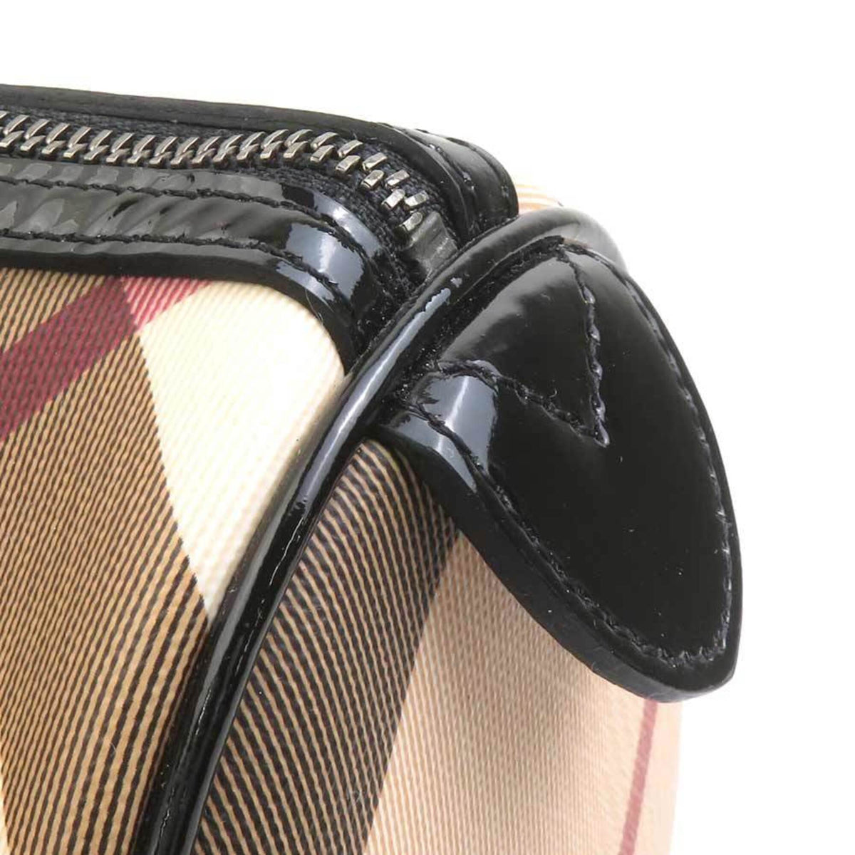 Burberry Beige Black Coated Canvas Patent Leather Handbag (Pre-Owned)