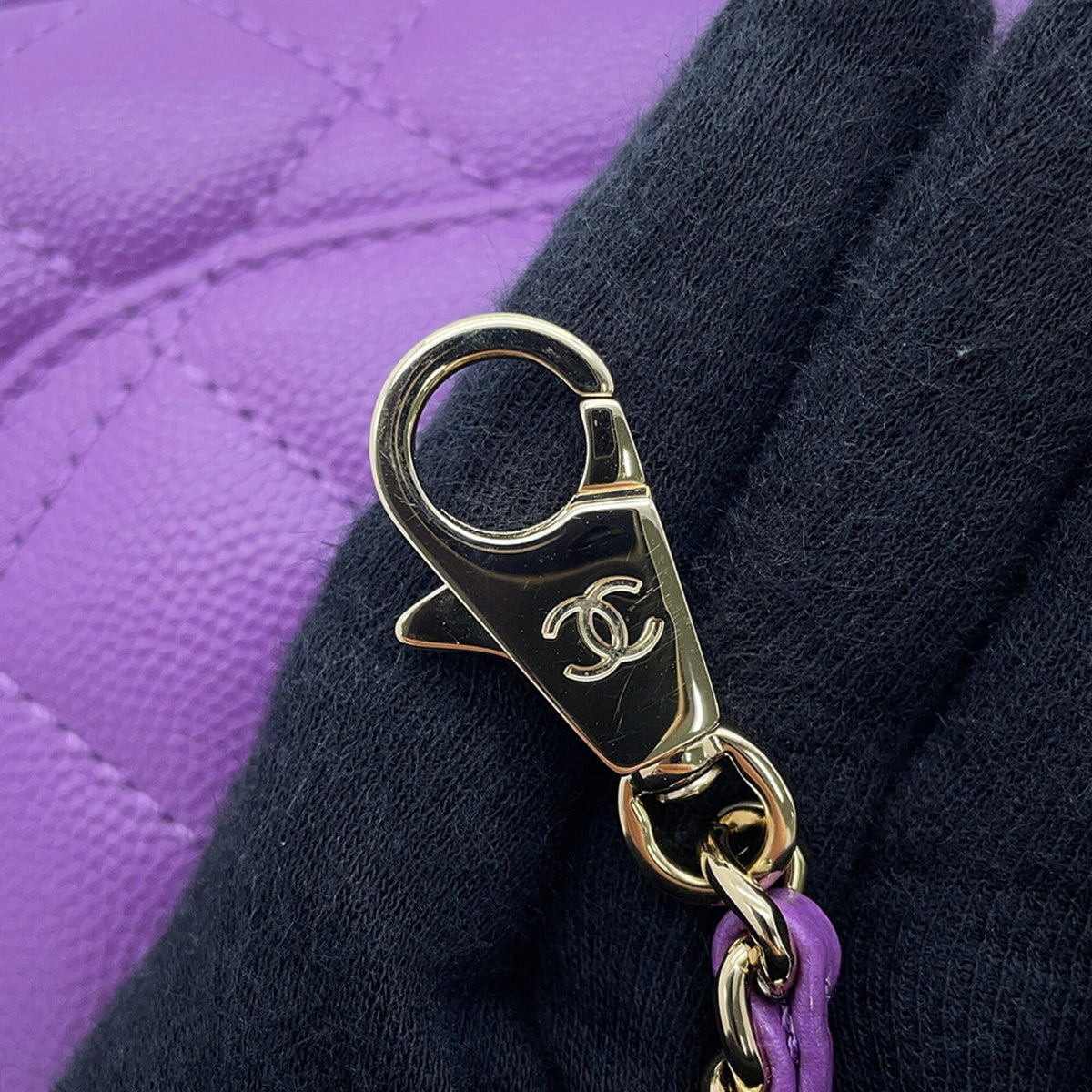 Chanel Matelasse Purple Grained Calfskin Handbag (Pre-Owned)