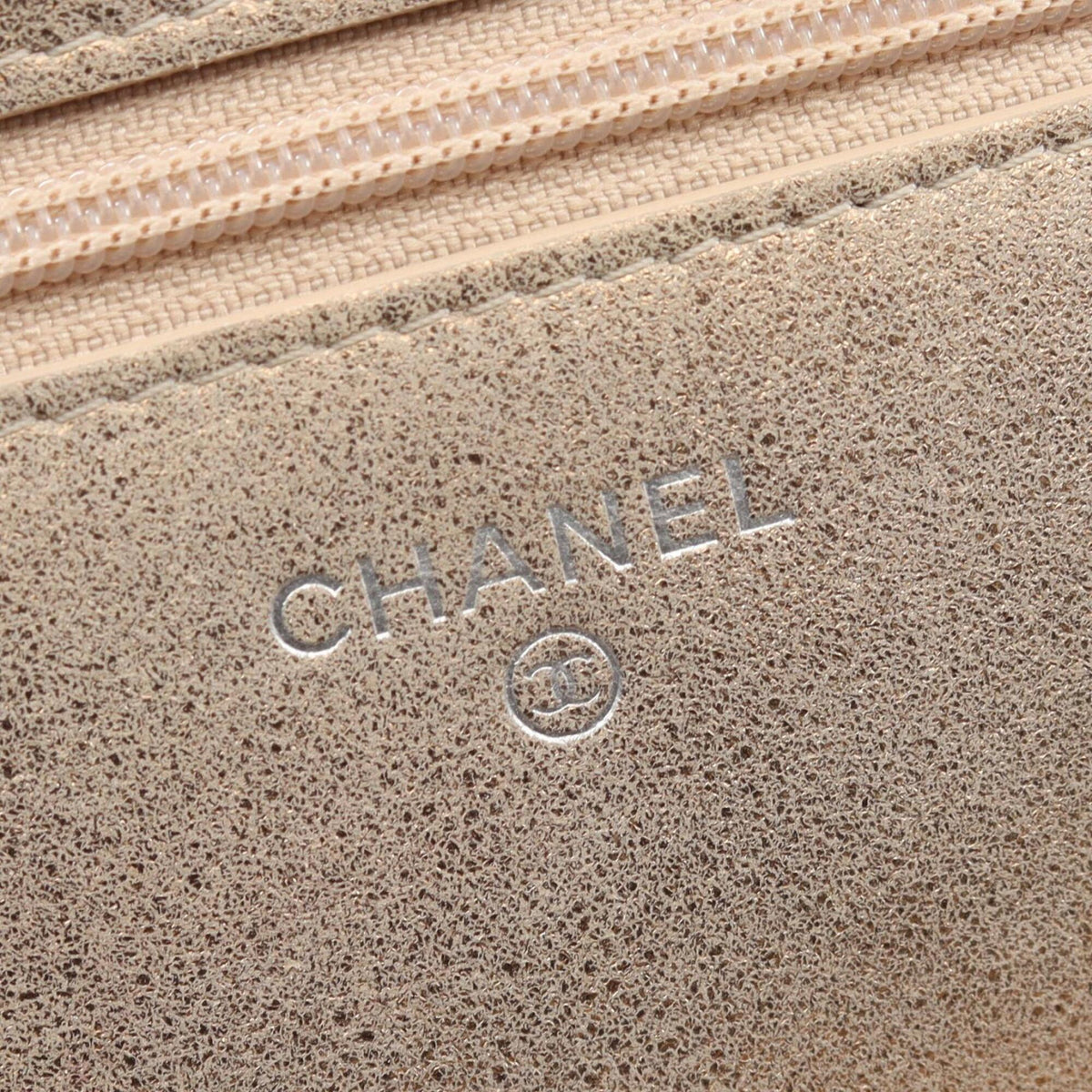 Chanel Gold Leather Handbag Shoulder Bag (Pre-Owned)