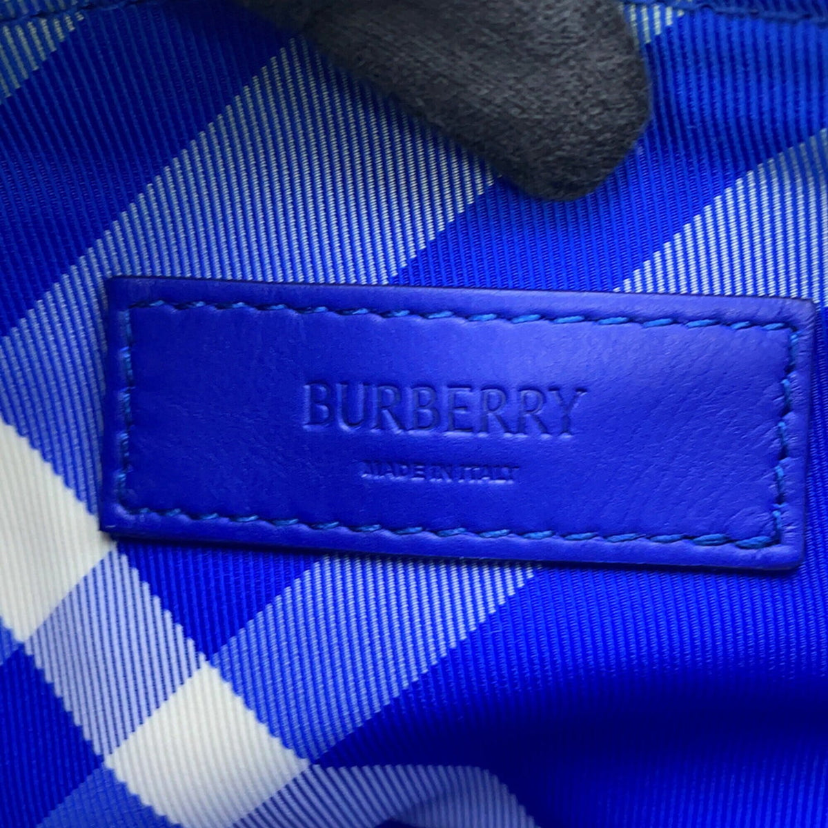 Burberry Silver Nylon Handbag Shoulder Bag (Pre-Owned)