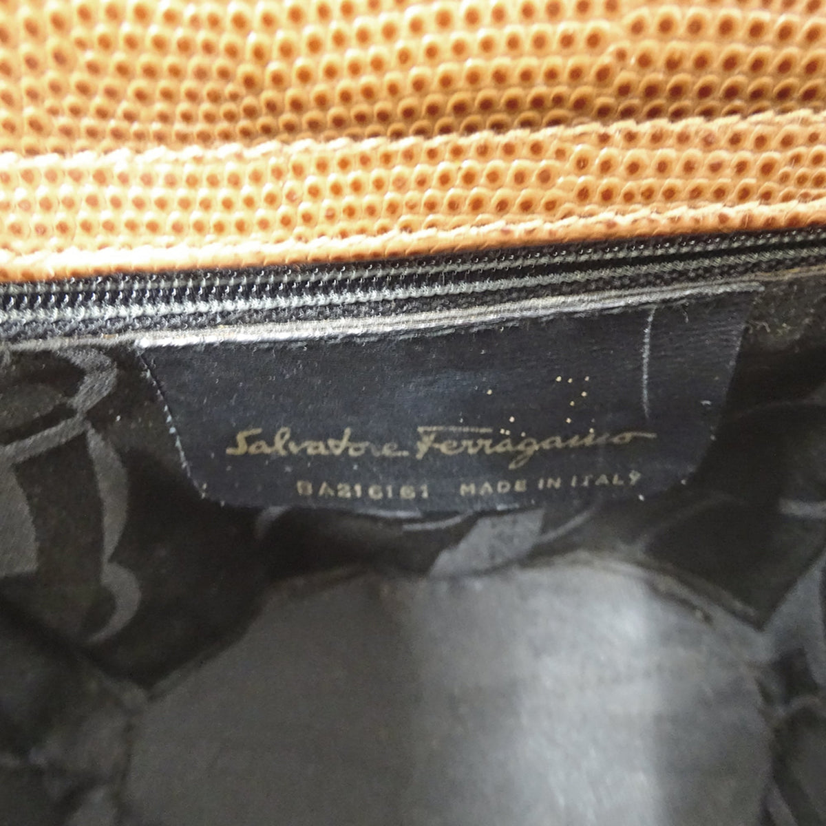 Salvatore Ferragamo Brown Leather Handbag (Pre-Owned)