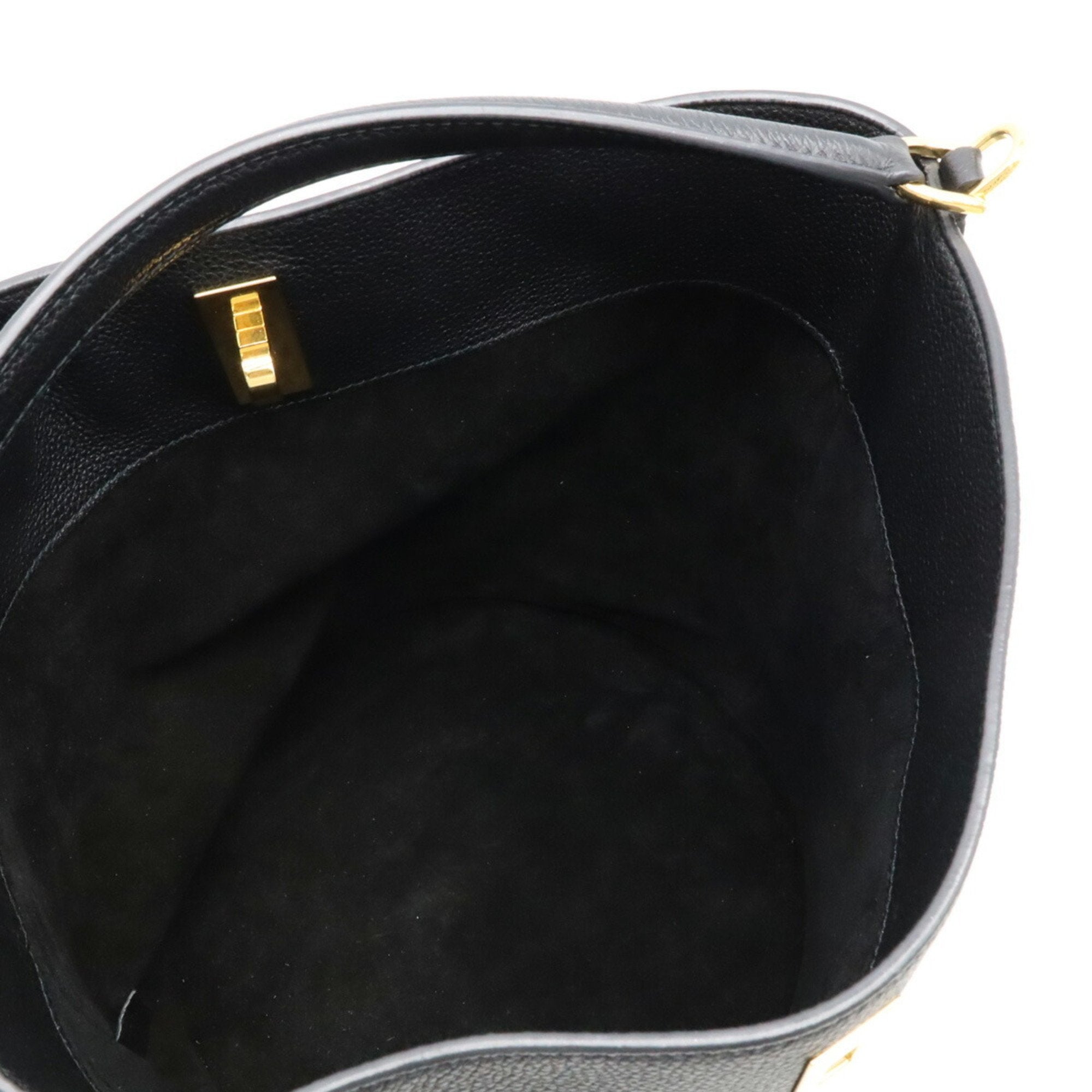 Celine Black Leather Handbag Shoulder Bag (Pre-Owned)