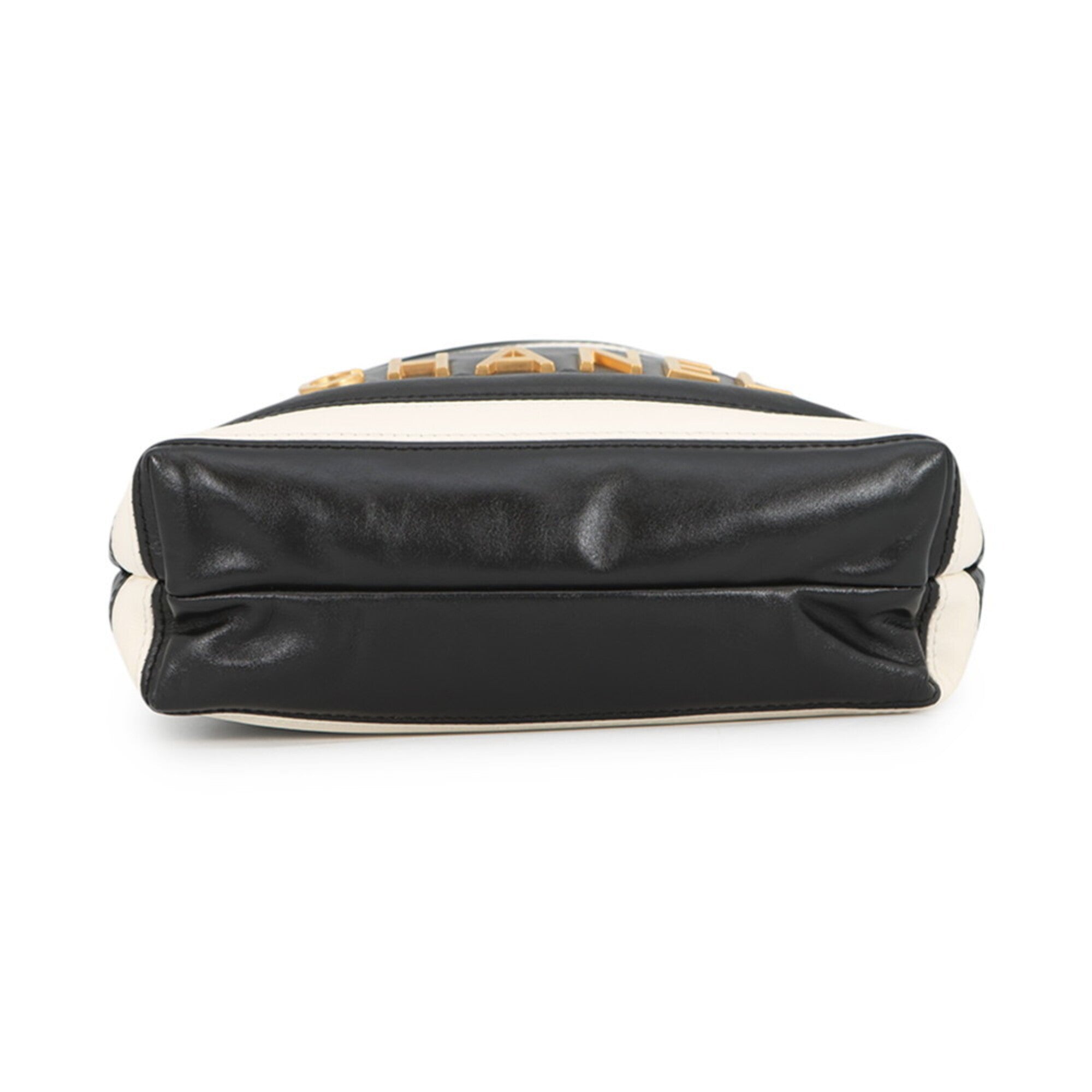 Chanel Black White Handbag Shoulder Bag (Pre-Owned)