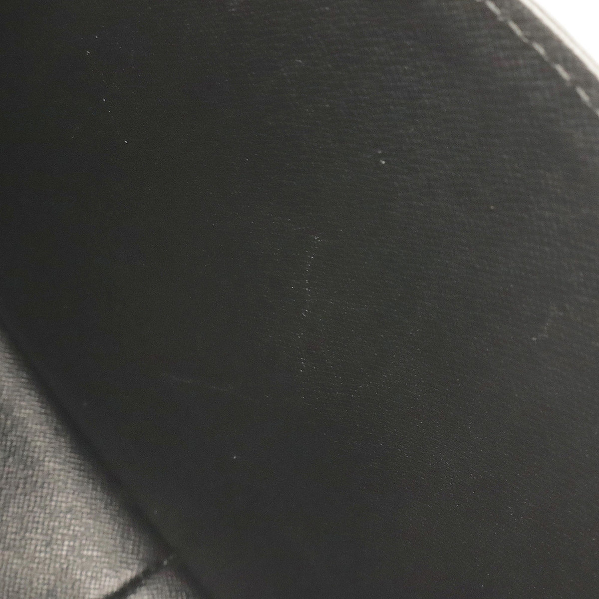 Louis Vuitton Noir Epi Leather Pochette Shoulder Bag (Pre-Owned)
